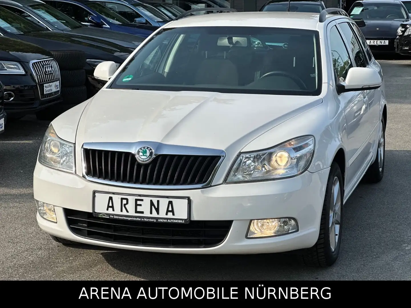 Skoda Octavia Combi 1.2 Elegance*Ahk*Tempomat*Sitzhzng Blanc - 1