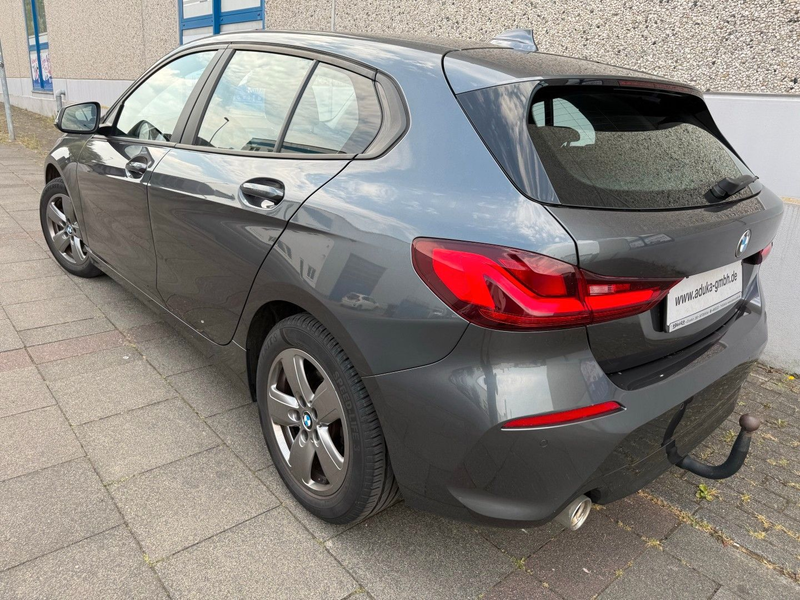 BMW 118 i Advantage LED Navi CarPlay AHK — photo 10