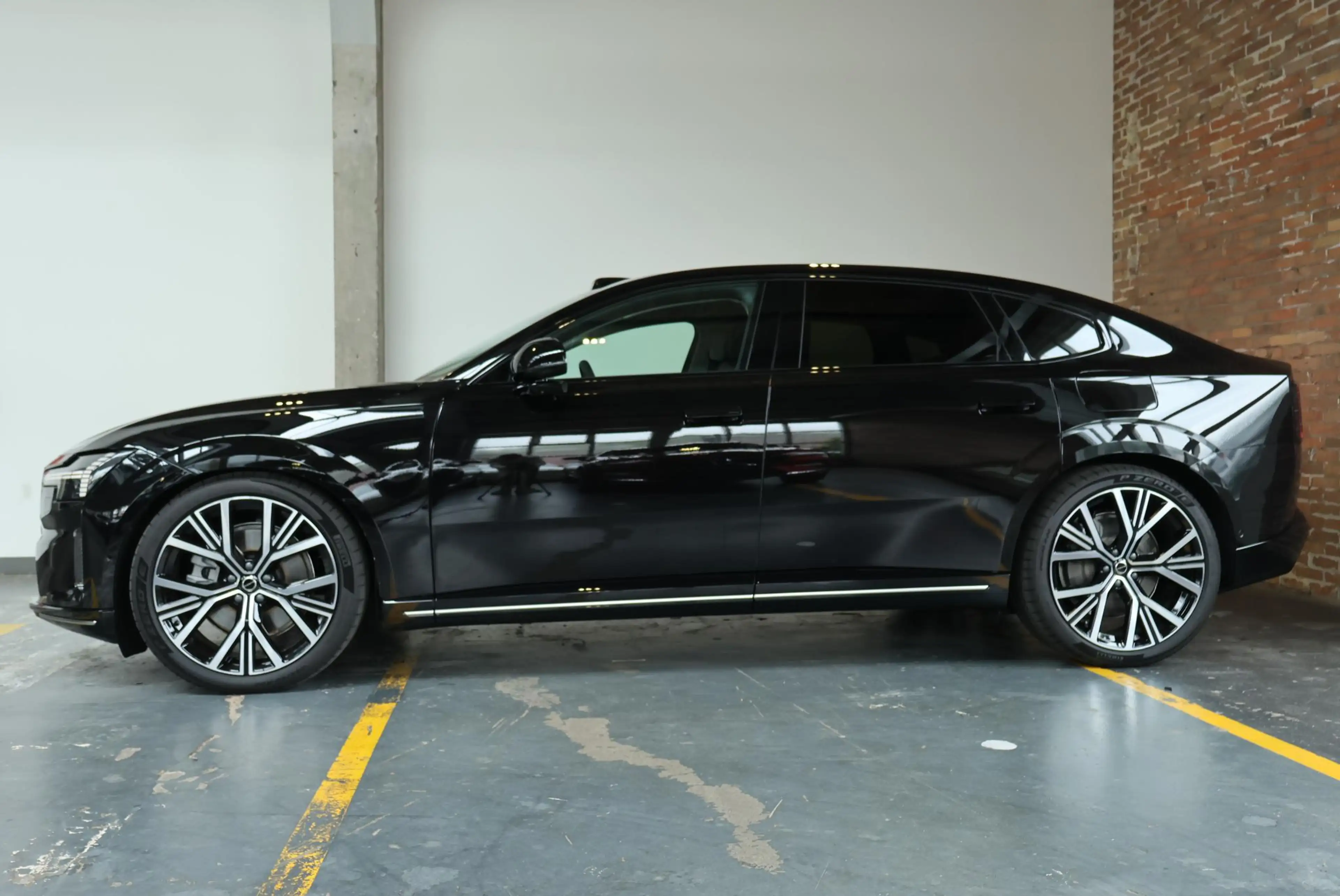 Volvo ES90 Single Motor Extended Range Ultra 92 kWh | Bowers — photo 5