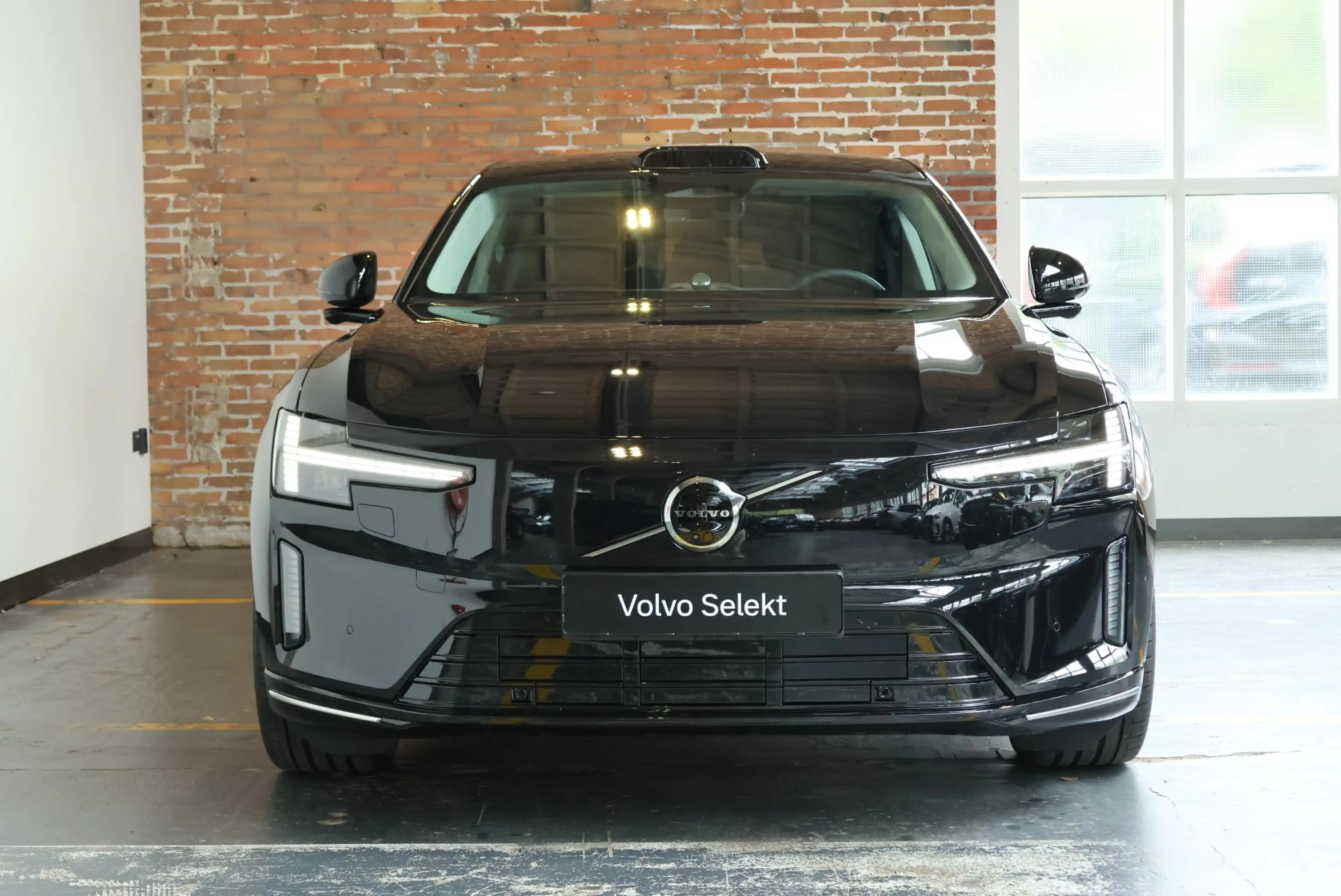 Volvo ES90 Single Motor Extended Range Ultra 92 kWh | Bowers — photo 4