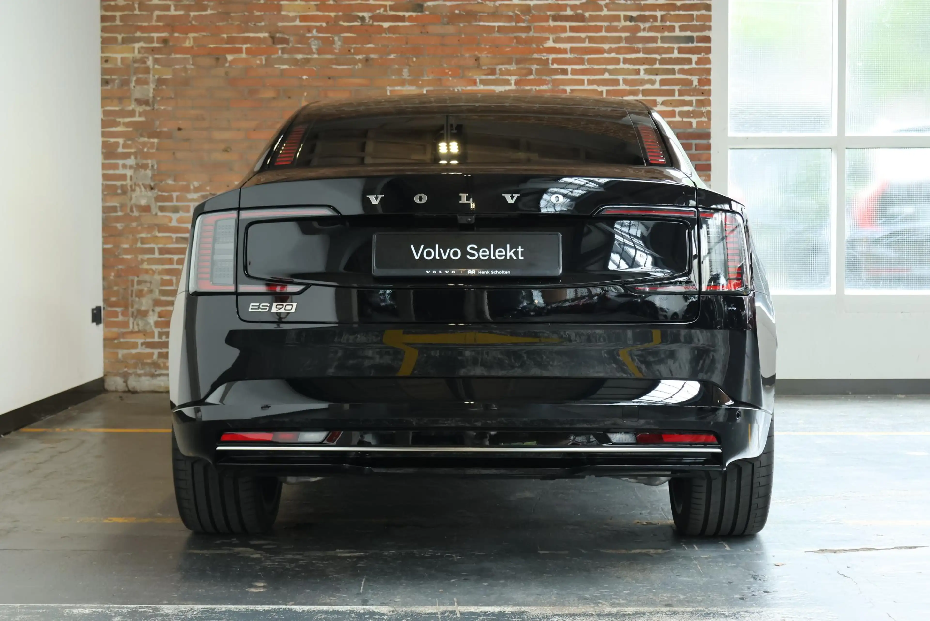 Volvo ES90 Single Motor Extended Range Ultra 92 kWh | Bowers — photo 6