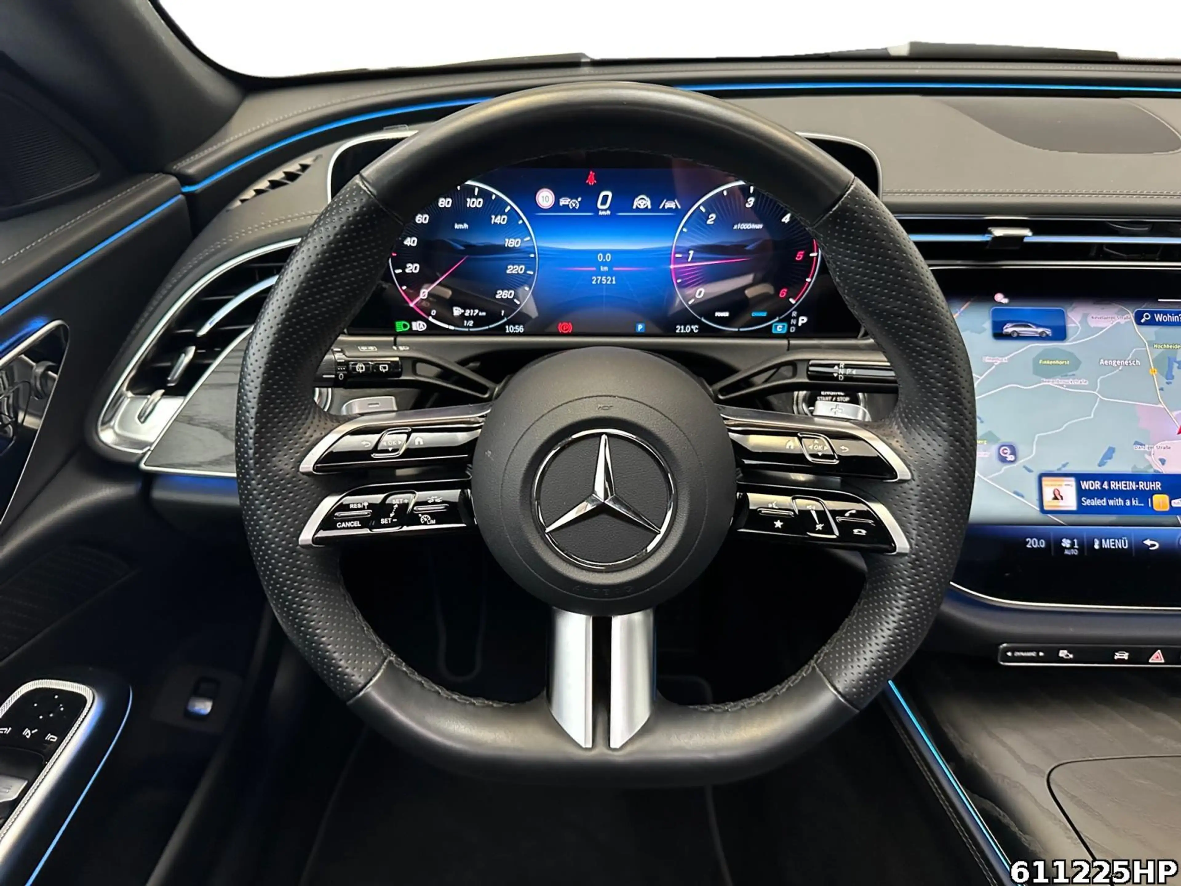 Mercedes-Benz E 450 d T 4M AMG  PanoAHKDistronic Digital Light — photo 9