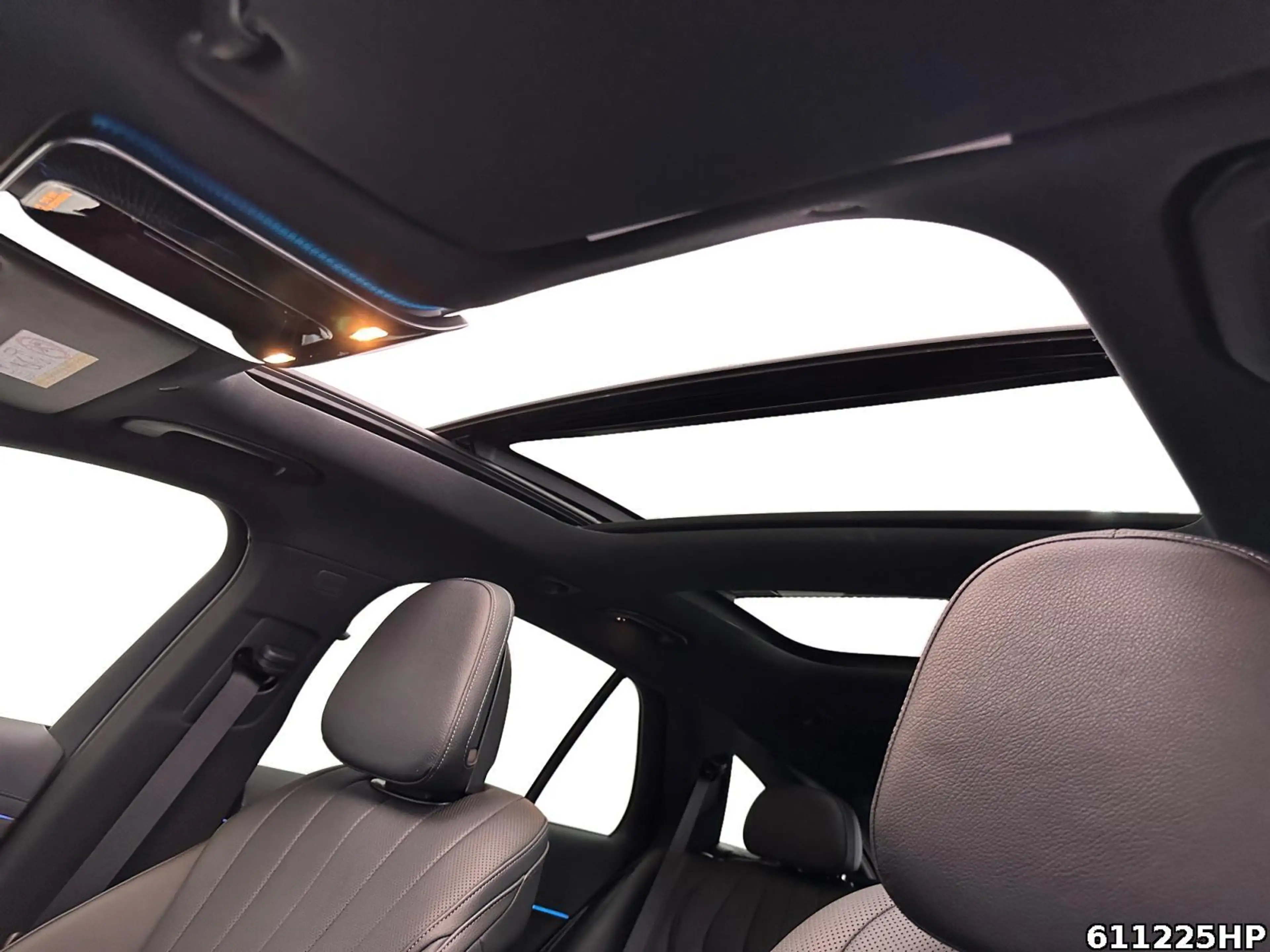 Mercedes-Benz E 450 d T 4M AMG  PanoAHKDistronic Digital Light — photo 13