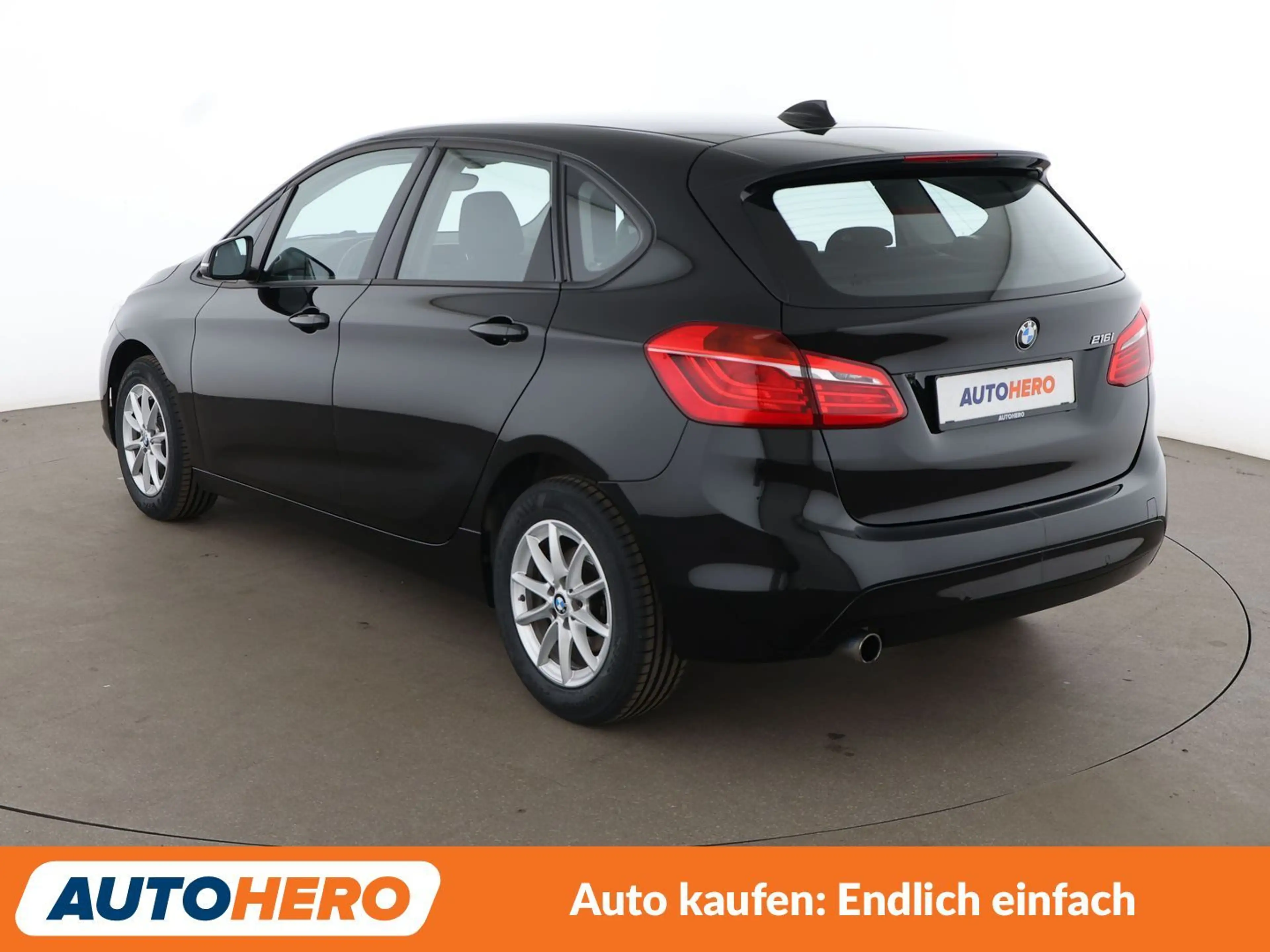 BMW 216 216i Active Tourer *NAVI*LIMIT*PDC*SHZ*ALU*KLIMA* — photo 4