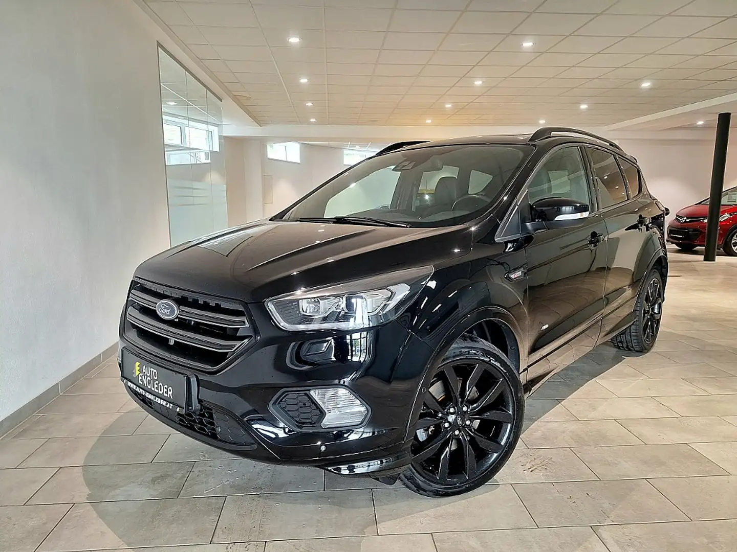 Ford Kuga 2,0 TDCi ST-Line Start/Stop Powershift Aut. AWD Schwarz - 2