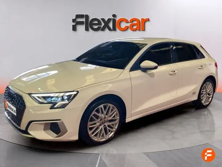 Audi A3 Sportback 35 TFSI Advanced 6 vel. 2022, foto 3