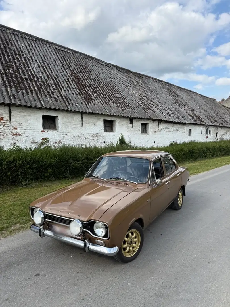 Ford Escort MK1 Deluxe Bruin - 1