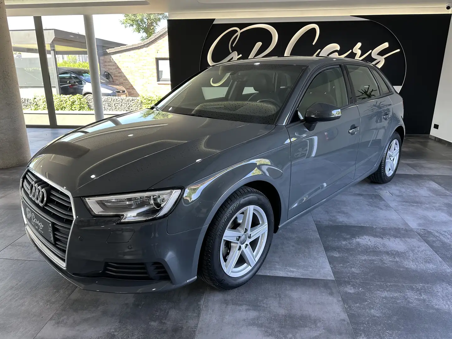 Audi A3 Sportback 30 TFSI Sport (EU6d-TEMP) Grau - 2