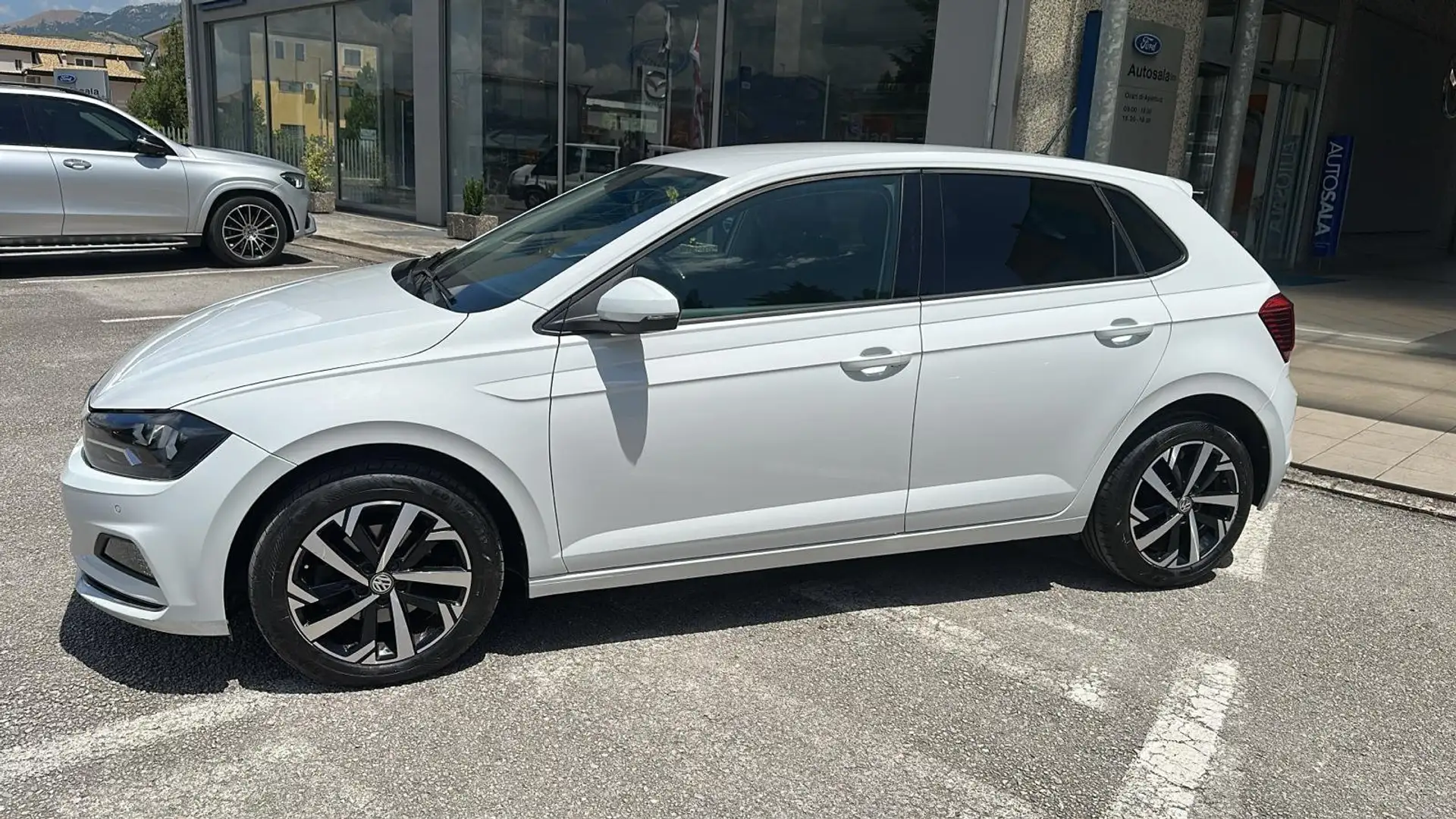 Volkswagen Polo Polo 5p 1.6 tdi Highline 95cv Bianco - 2