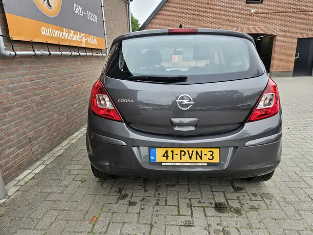 Opel Corsa view 25