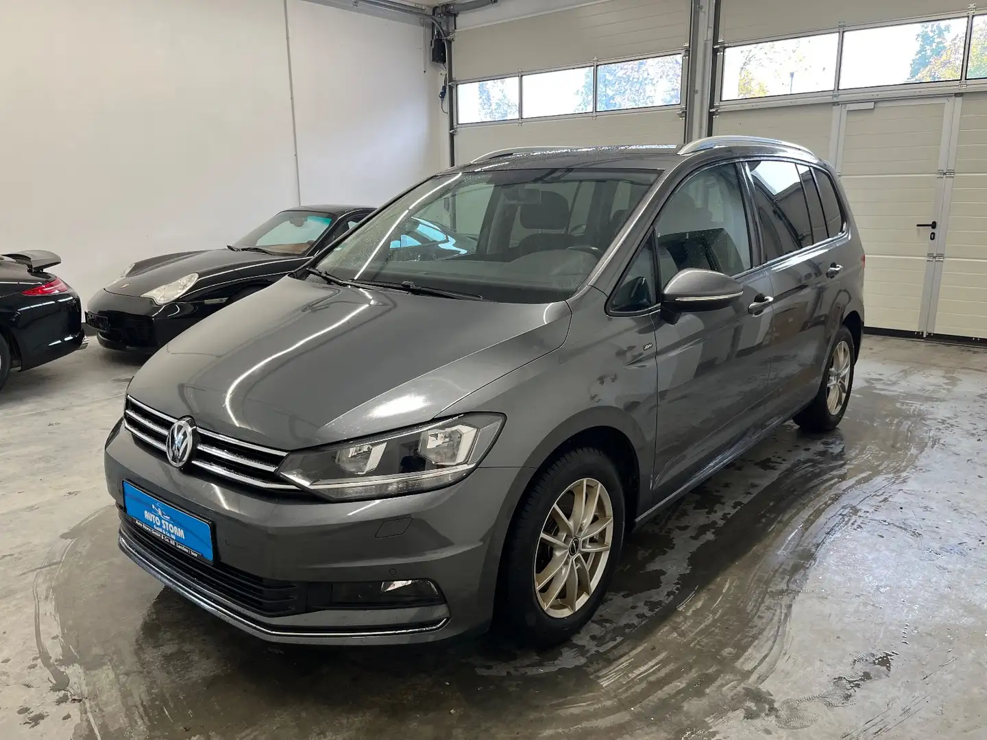 Volkswagen Touran 1.6 TDI BMT Join*1-Hand*Navi*AHK*ACC ACC+AHK+Navi+ Grau - 1