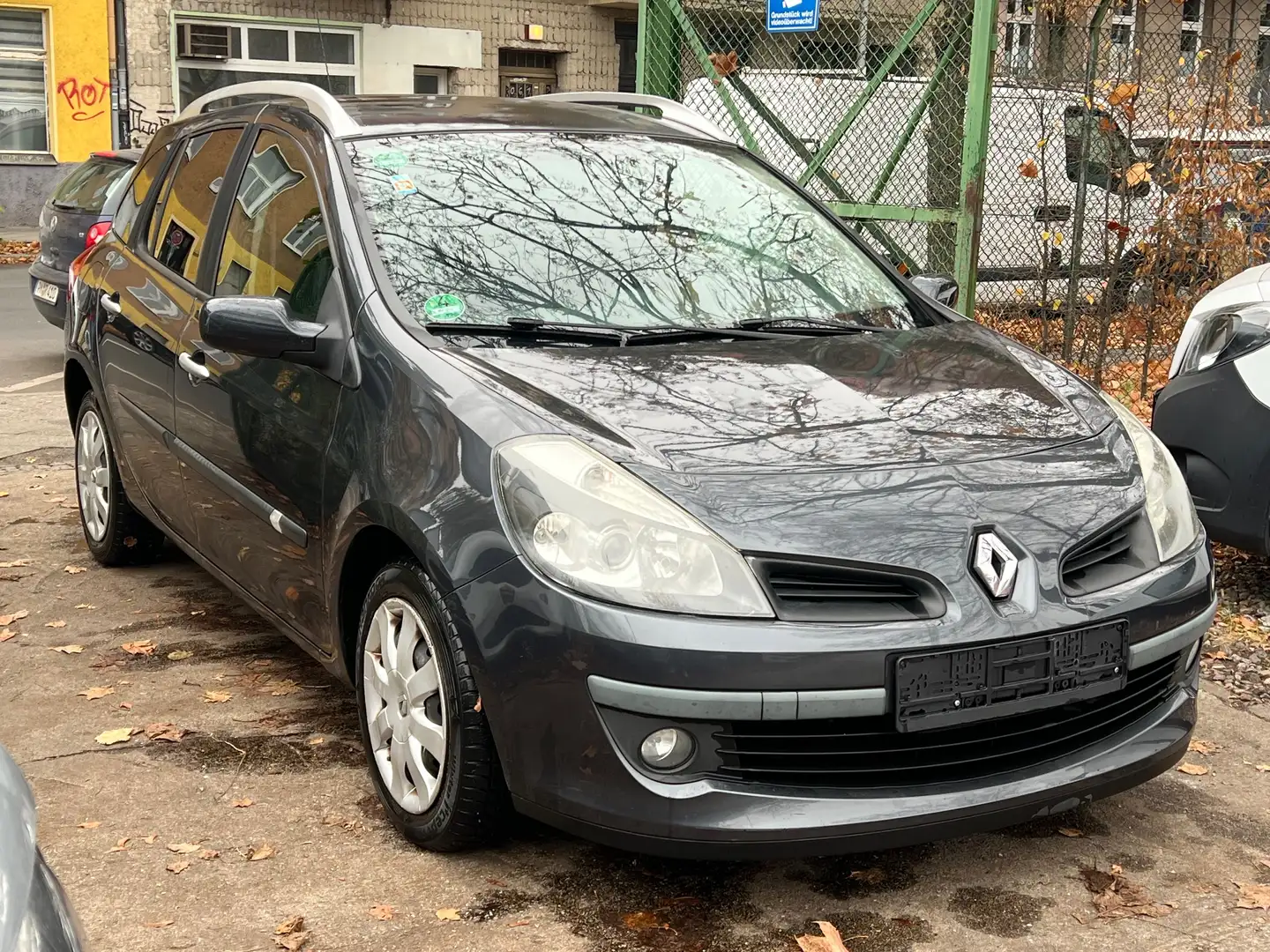 Renault Clio 1,2 Edition Dynamique Kombi Klimaanlage 2008 Schwarz - 2