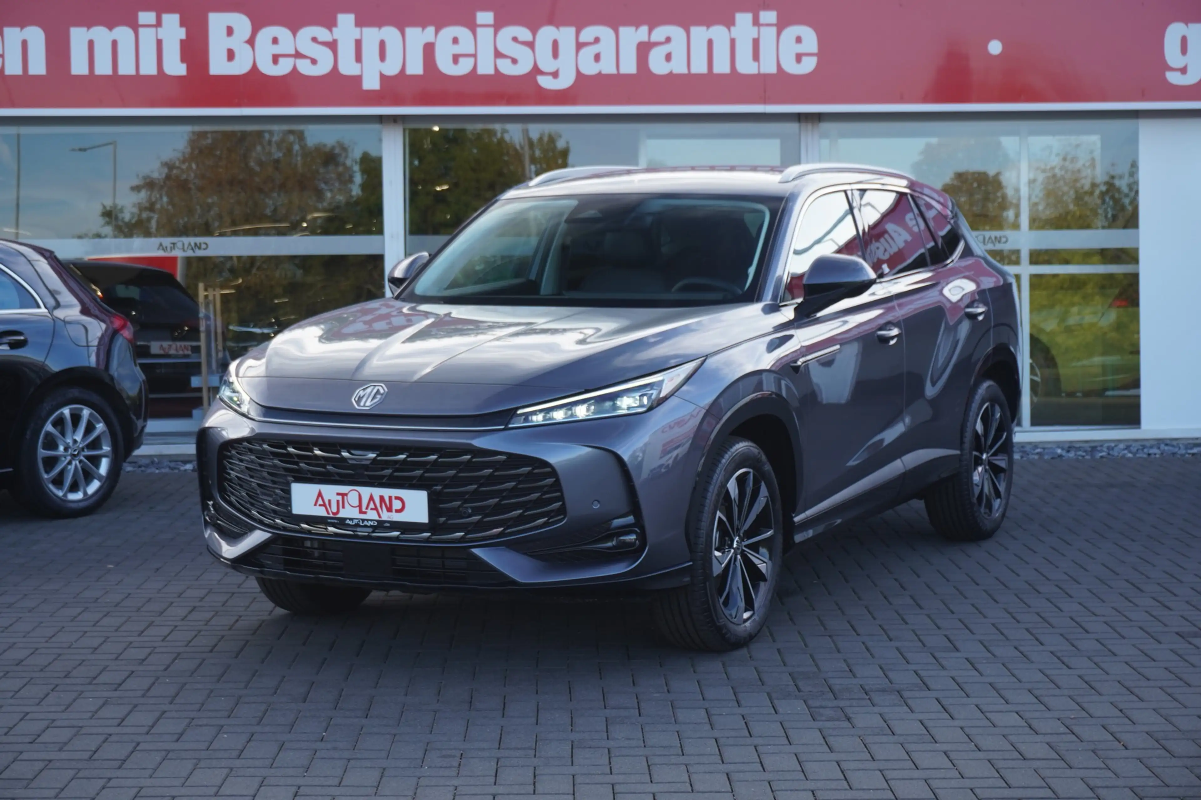 MG HS 1.5 T-GDI Hybrid+ Luxury Aut. LED ACC Navi — photo 2