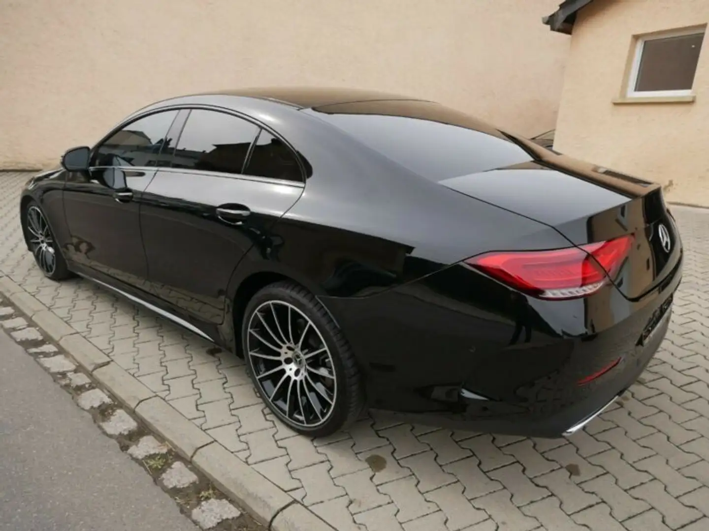 Mercedes-Benz CLS - 1