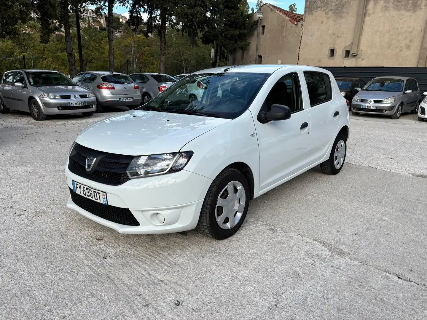 Dacia Sandero Laureate Weiß - 2