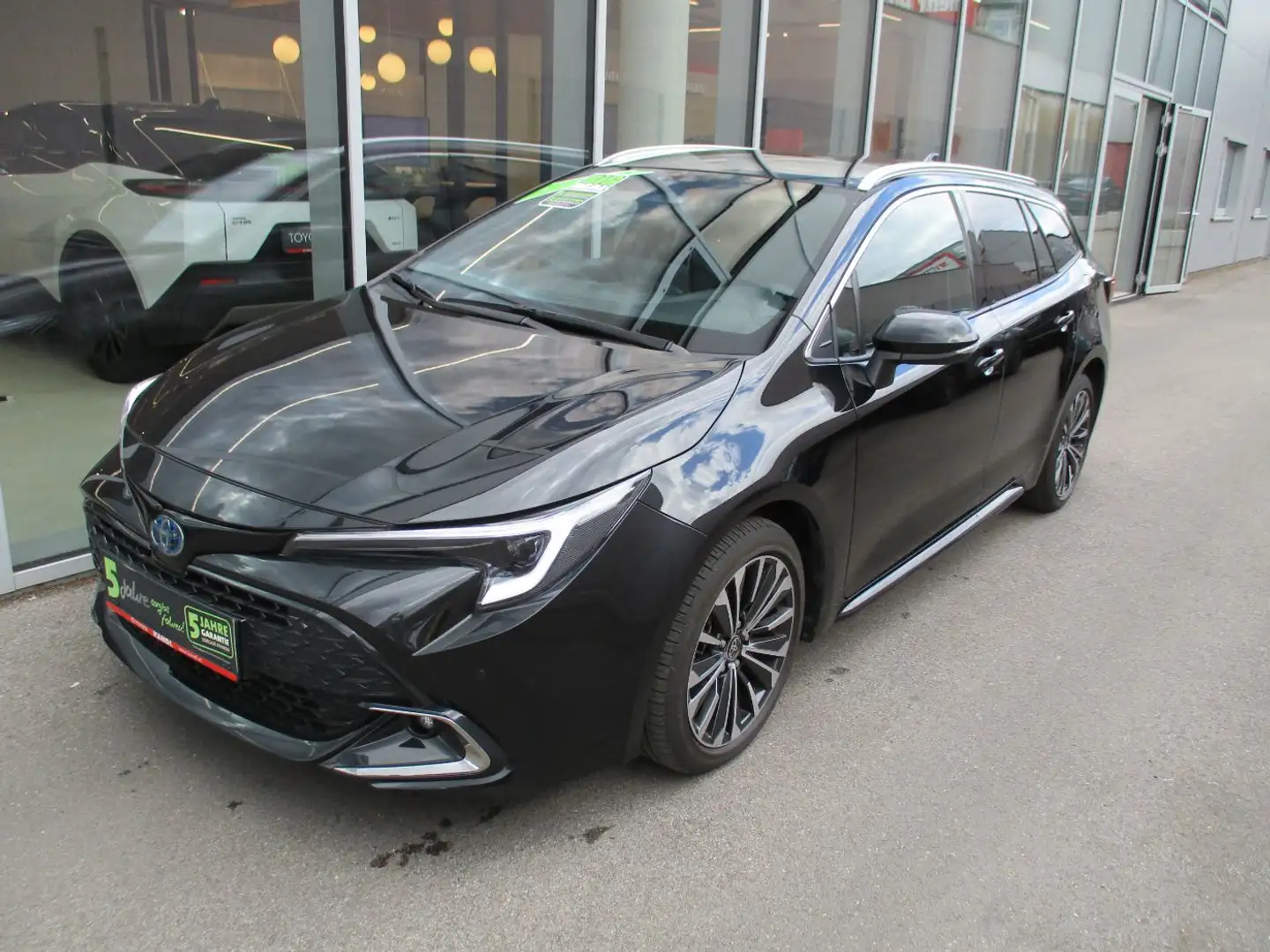 Toyota Corolla 1.8 Hybrid Touring Sports Active Drive Schwarz - 2