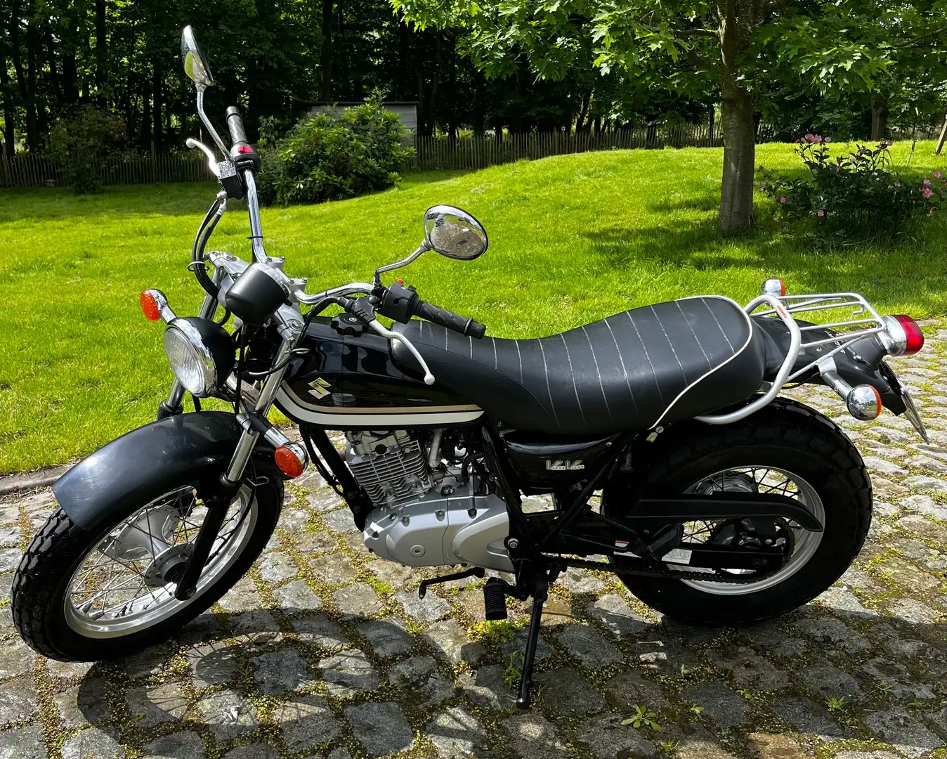 Suzuki VanVan 125 Negru - 1