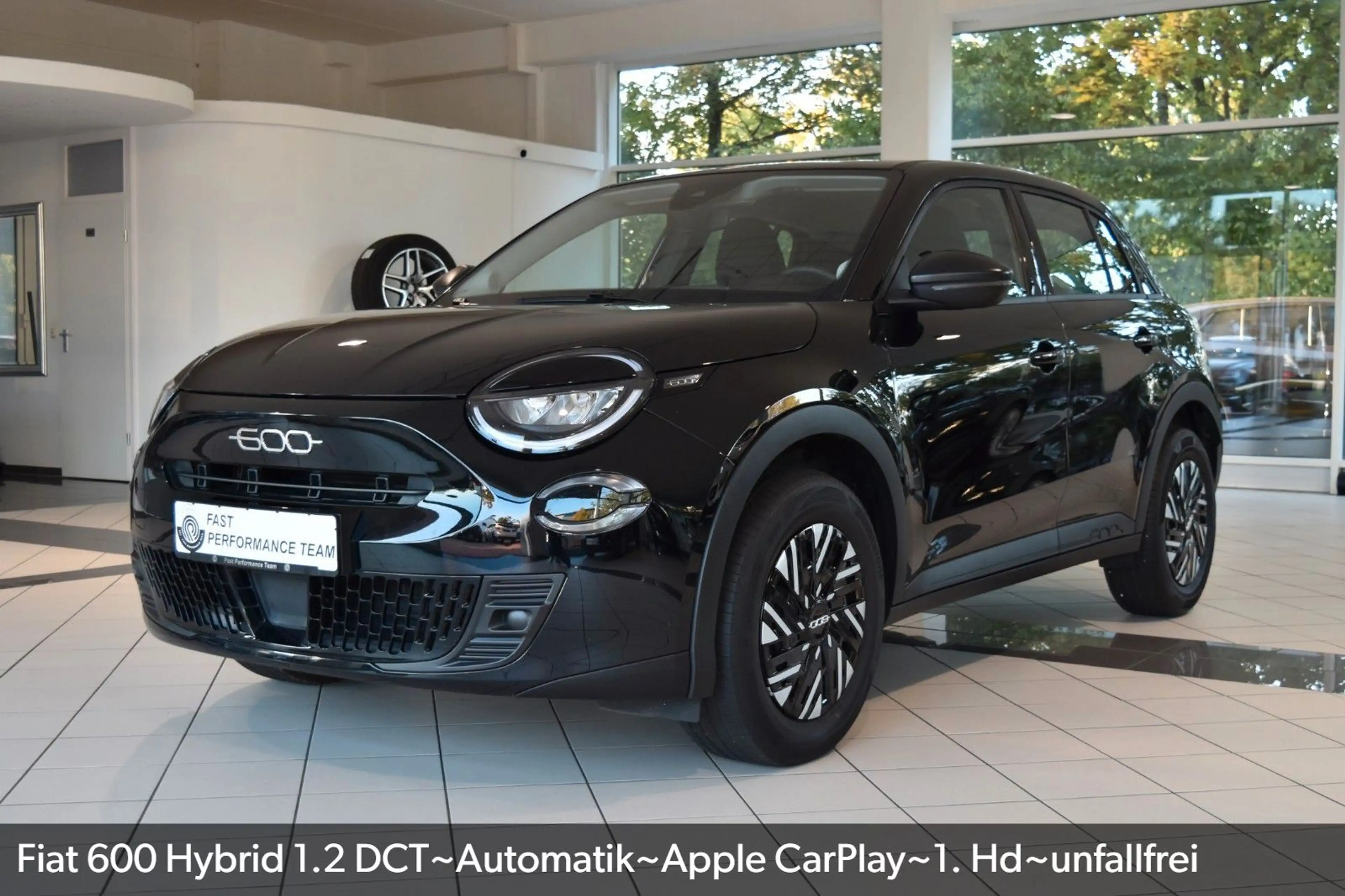 Fiat 600 Hybrid 1.2 DCT~Automatik~Apple CarPlay~1. Hd