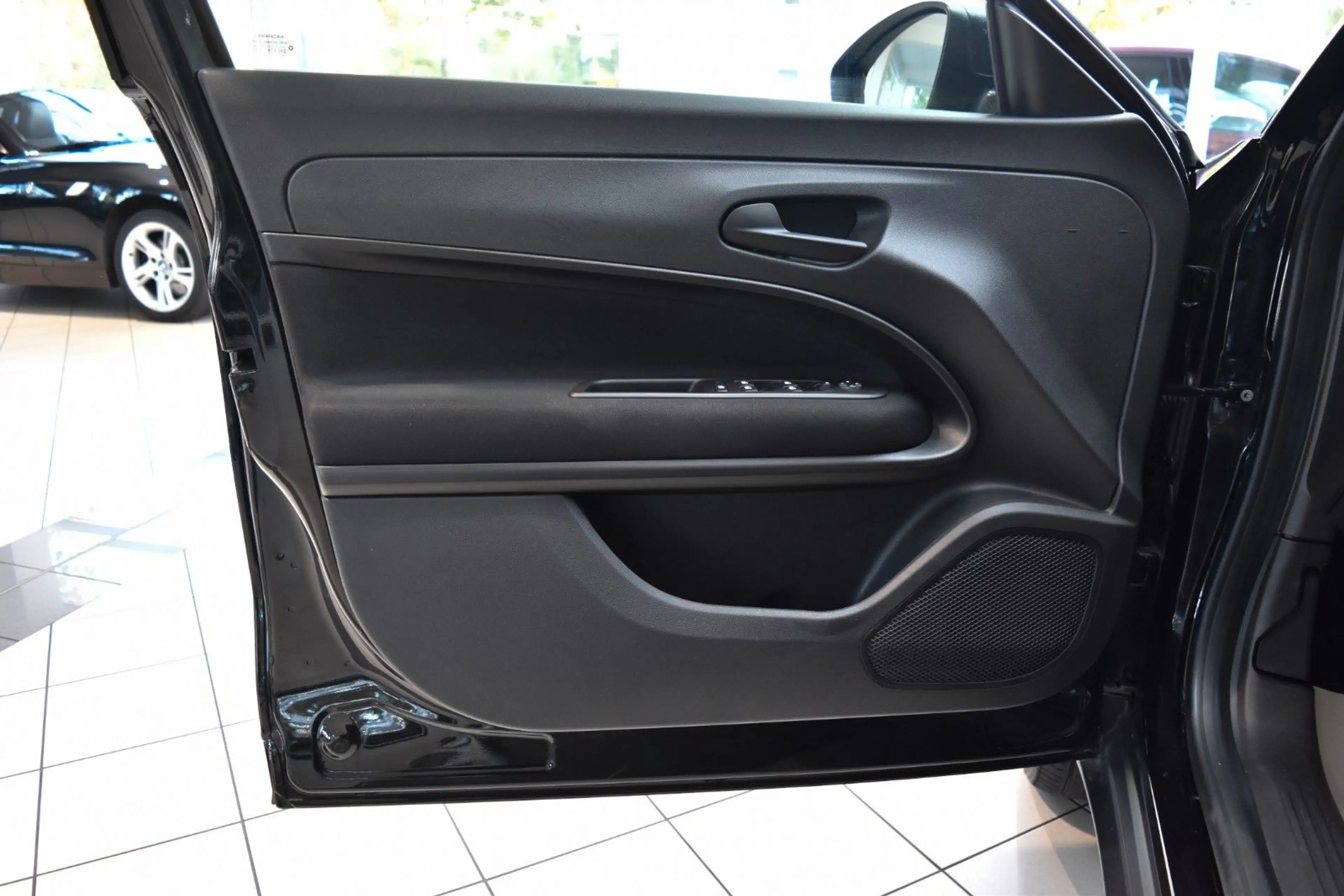 Fiat 600 Hybrid 1.2 DCT~Automatik~Apple CarPlay~1. Hd — photo 13