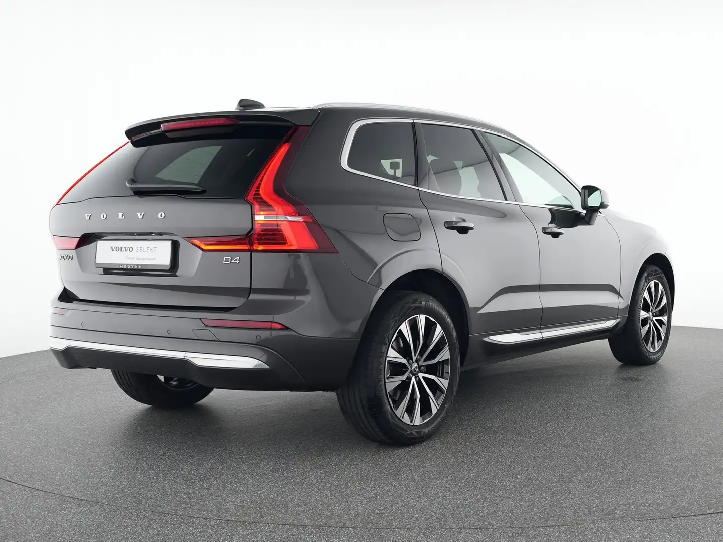 Volvo XC60 B4 Diesel Plus Bright 19"+AHK+H&K+WSS-HZG Grau - 2