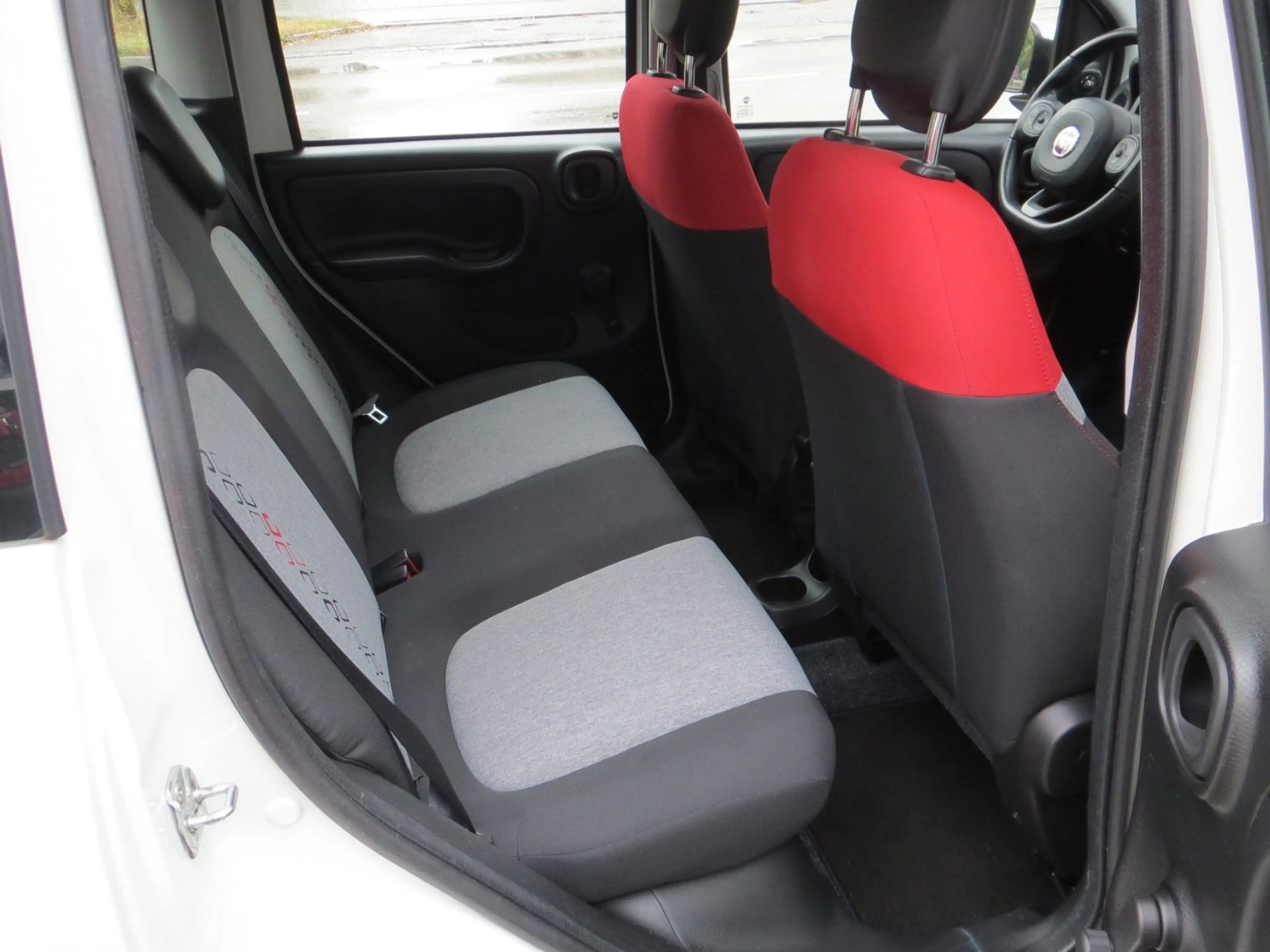 Fiat Panda Lounge Automatik*Bluetooth*Klima* — photo 11