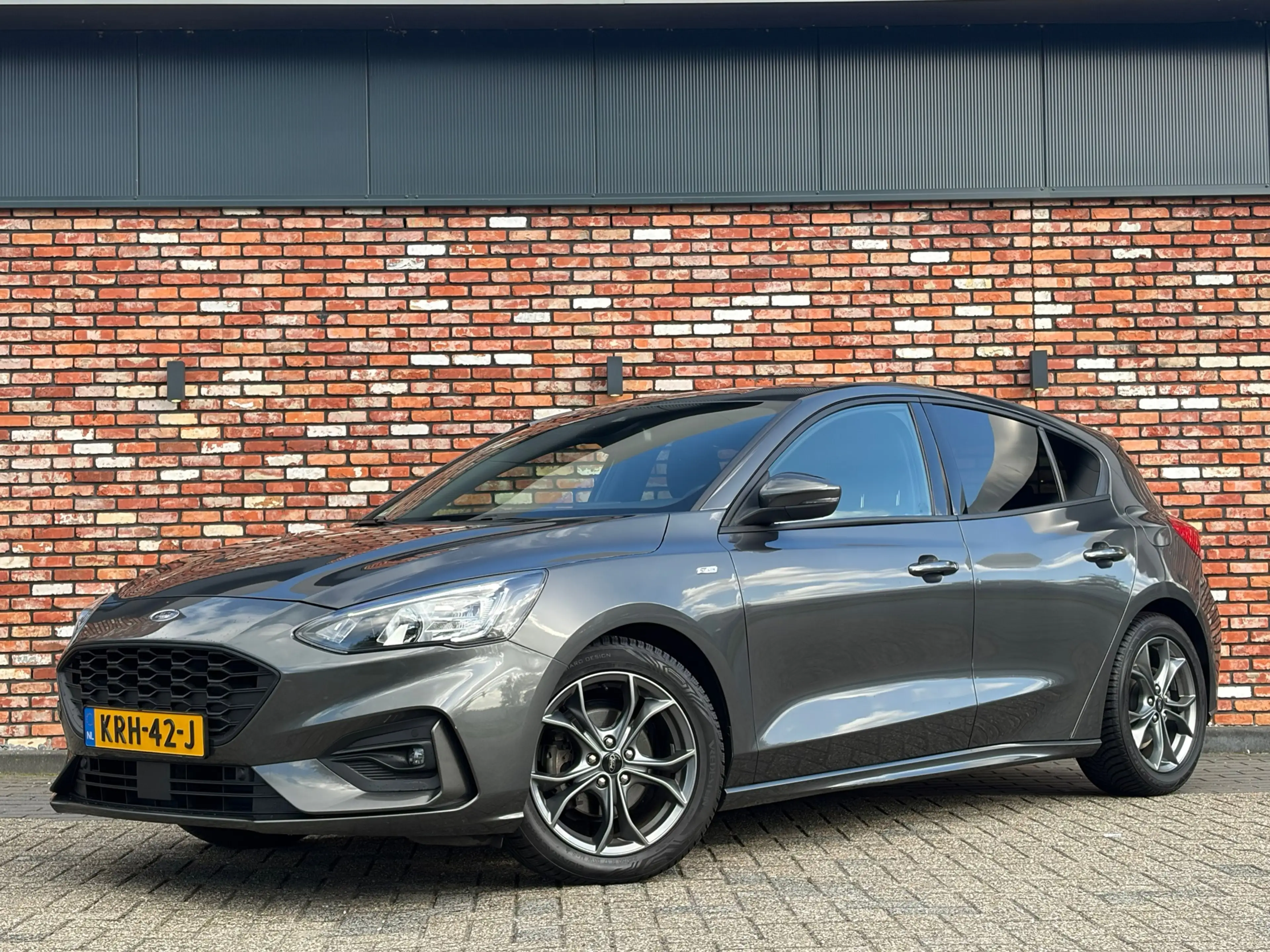 Ford Focus 1.0 EcoBoost Hybrid ST Line X 155PK Stoel/Stuurver