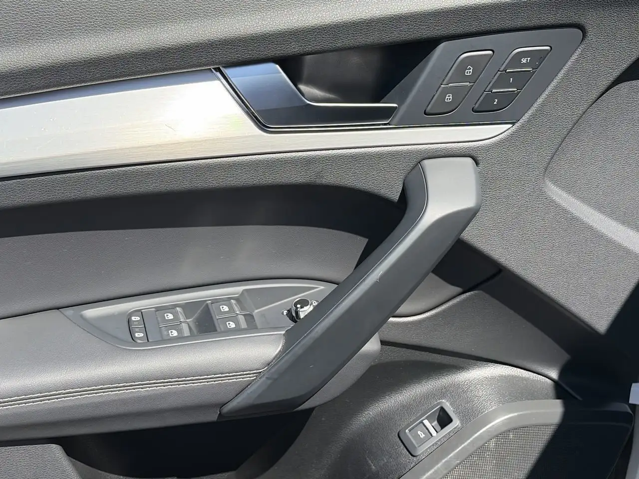 Audi Q5 снимка Audi Q5