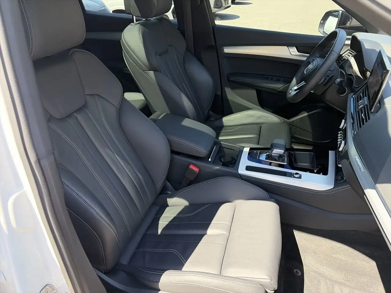 Audi Q5 снимка Audi Q5