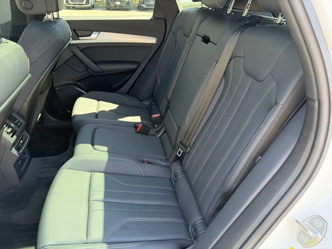 Audi Q5 снимка Audi Q5