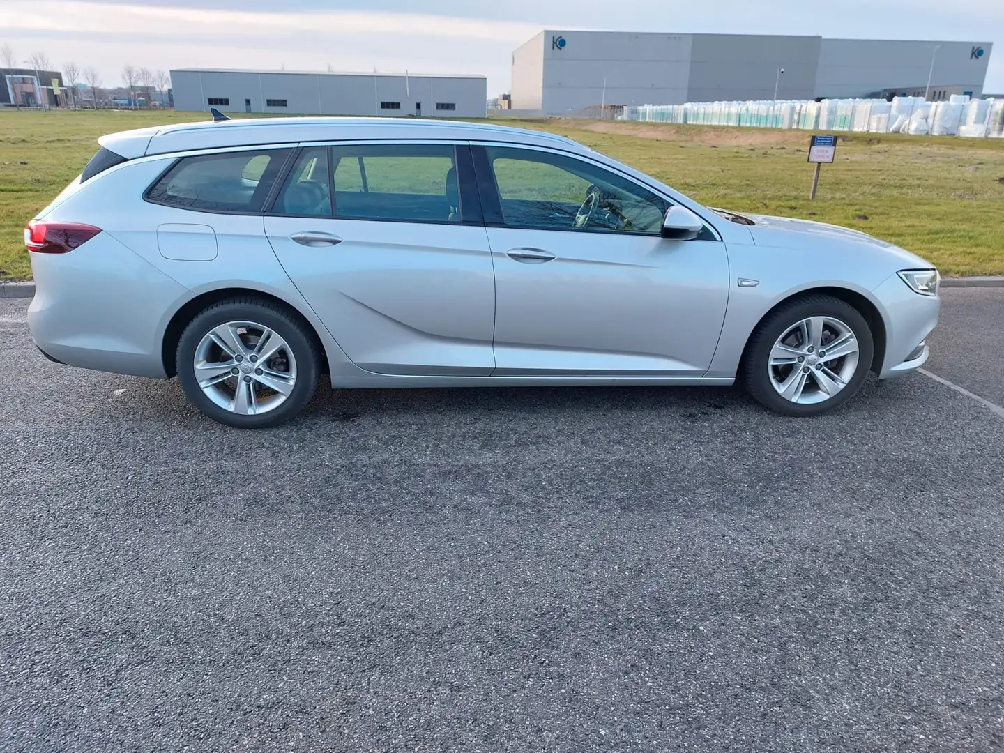 Opel Insignia Insignia+1.5+T+Business+Exe Zilver - 2
