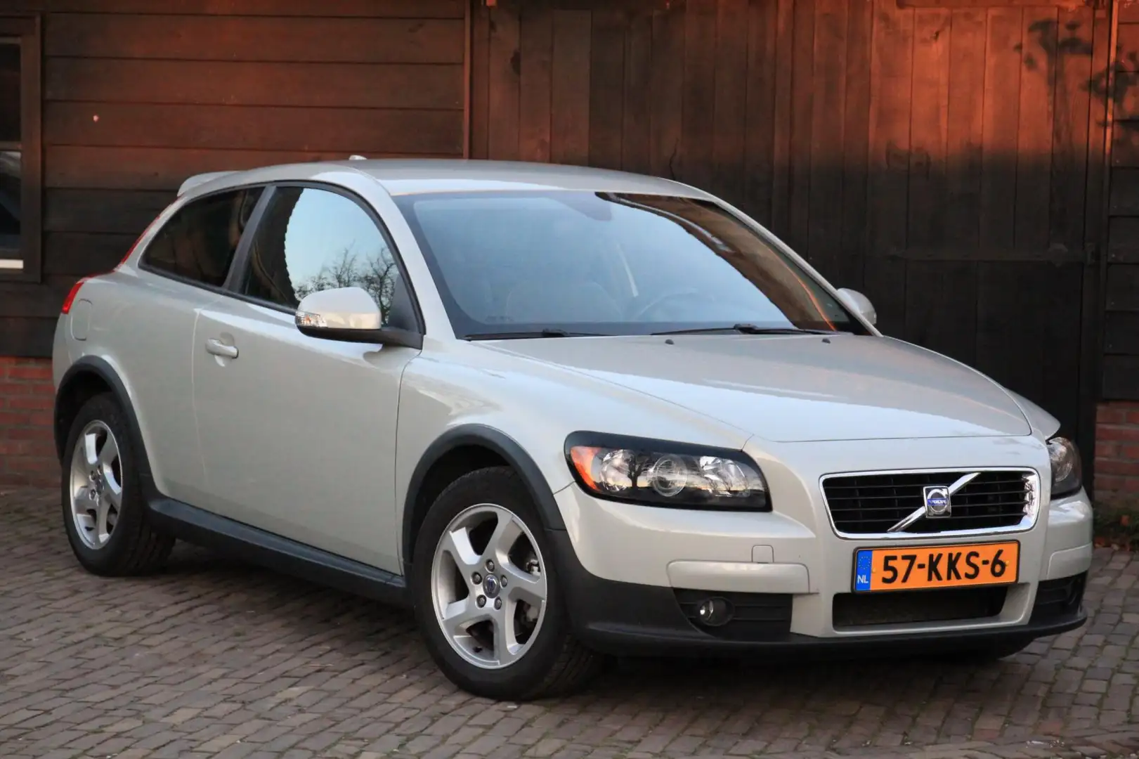Volvo C30 1.8 Sport Airco/Cruise/Spoiler/79800km/Apk 11-2026 Bianco - 1
