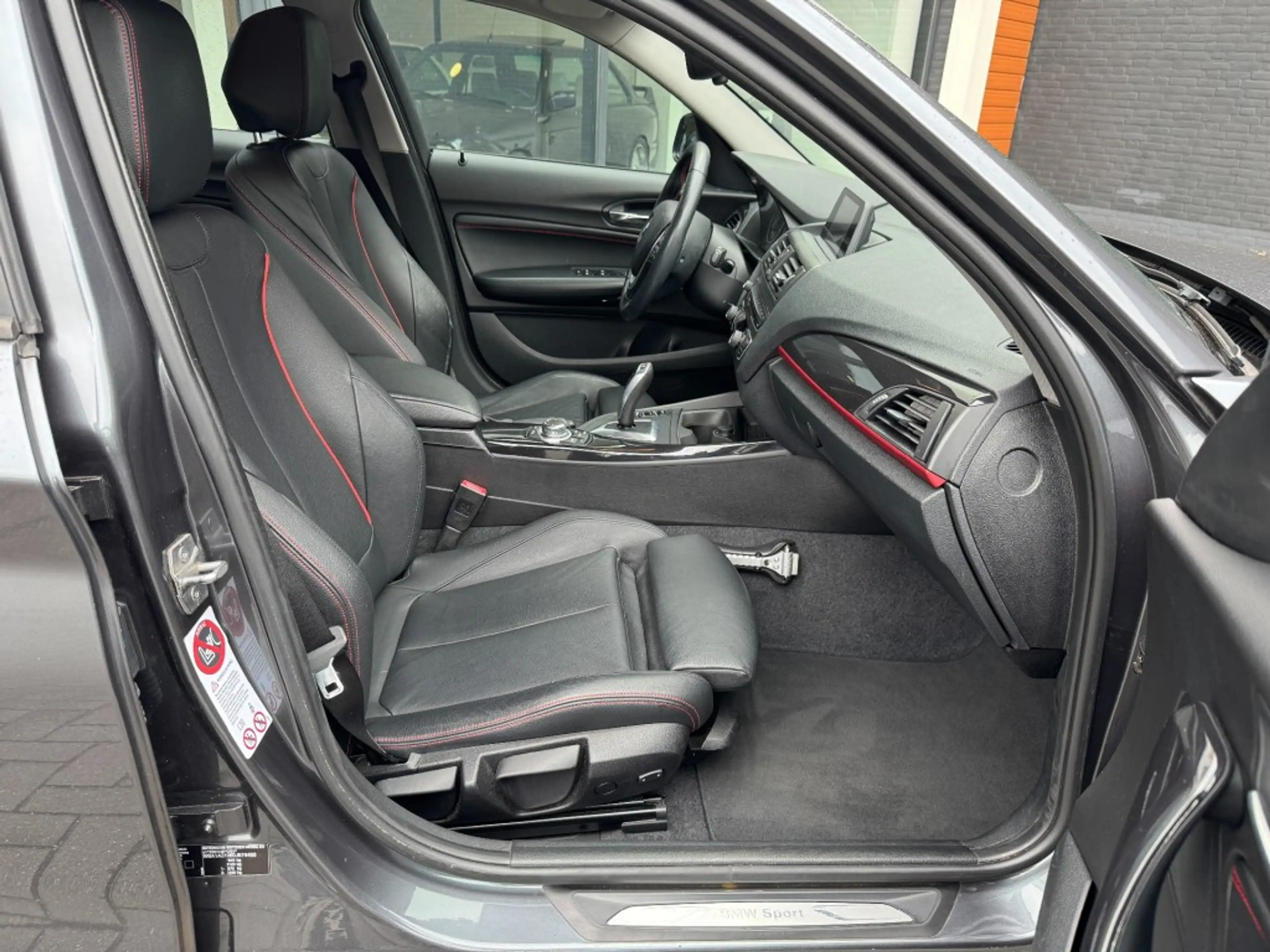 BMW 118 118i 170pk Sportline,Leer,Xenon,Navi,Clima,Cruise, — photo 31