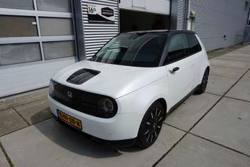 Advance 17" |Navi|Carplay|PDC V+A|Dodehoek|360 Cam