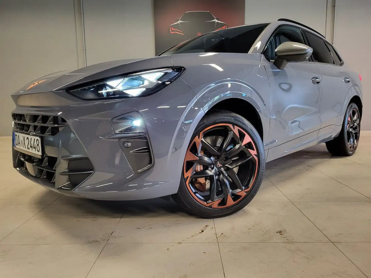 CUPRA Terramar 2.0 TSI DSG 4Drive -VZ-*Akebono*Matrix* Grau - 2