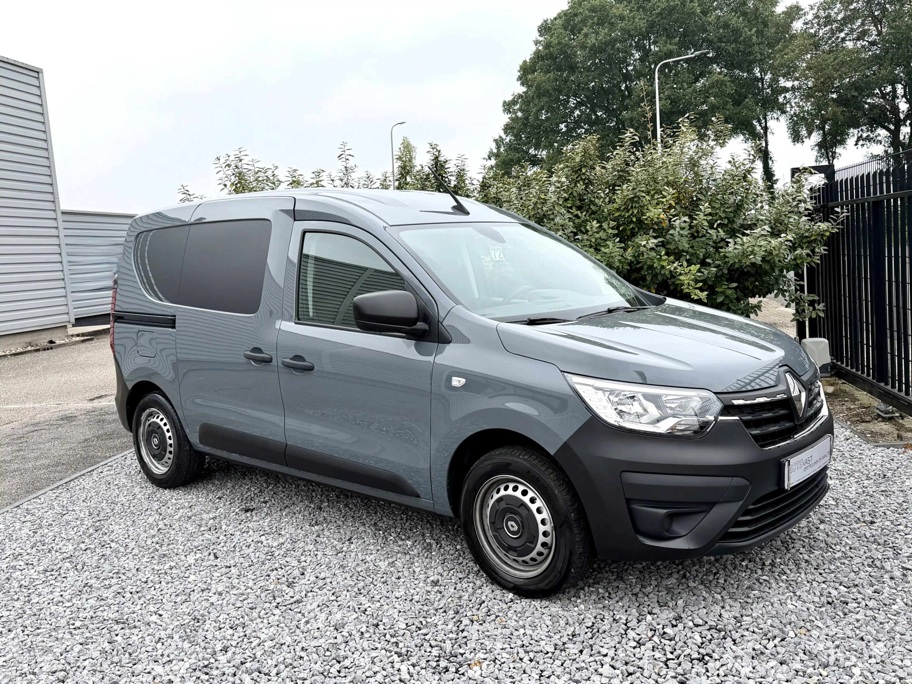 Renault Express 1.3 TCe Camera|Carplay|Leer|PDC|Cruis Grijs!