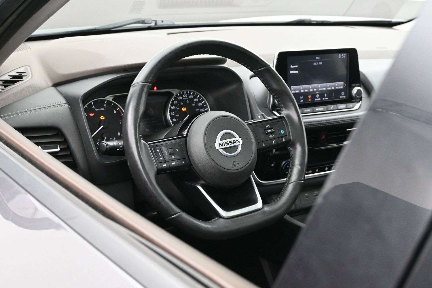 2021 Nissan Rogue SV Premium AWD Leather, Sunroof, Heated Seats/Whee — снимка 1