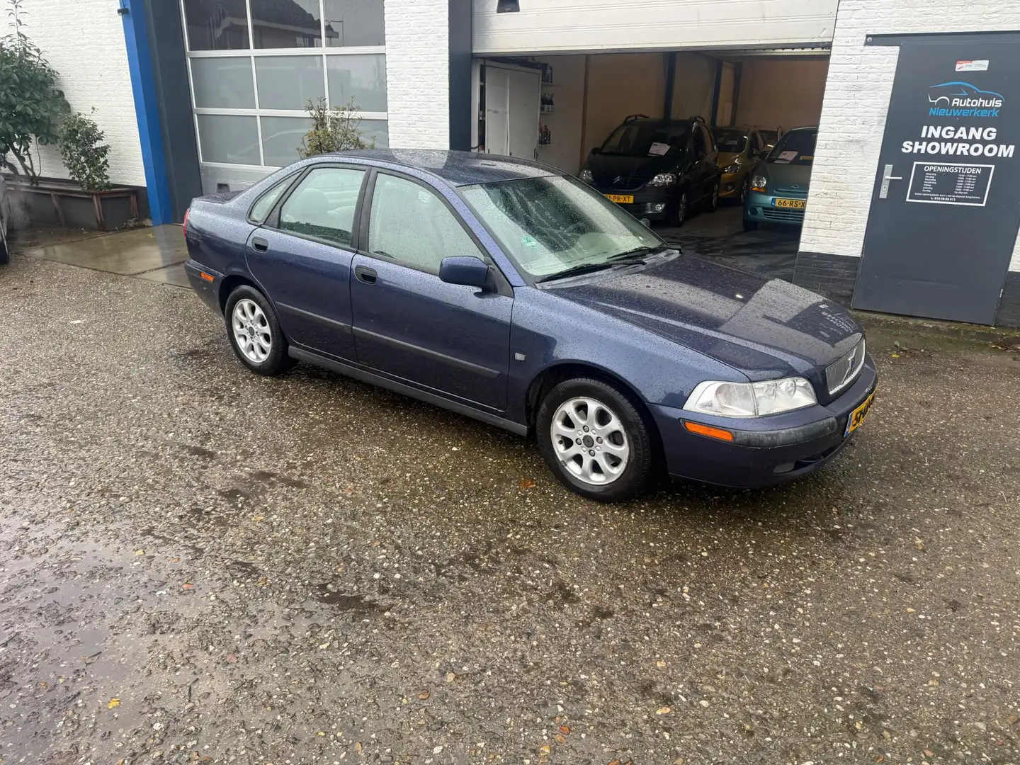 Volvo S40 1.8 Europa-Automaat- met onderhoudshistorie, Airco Blauw - 2