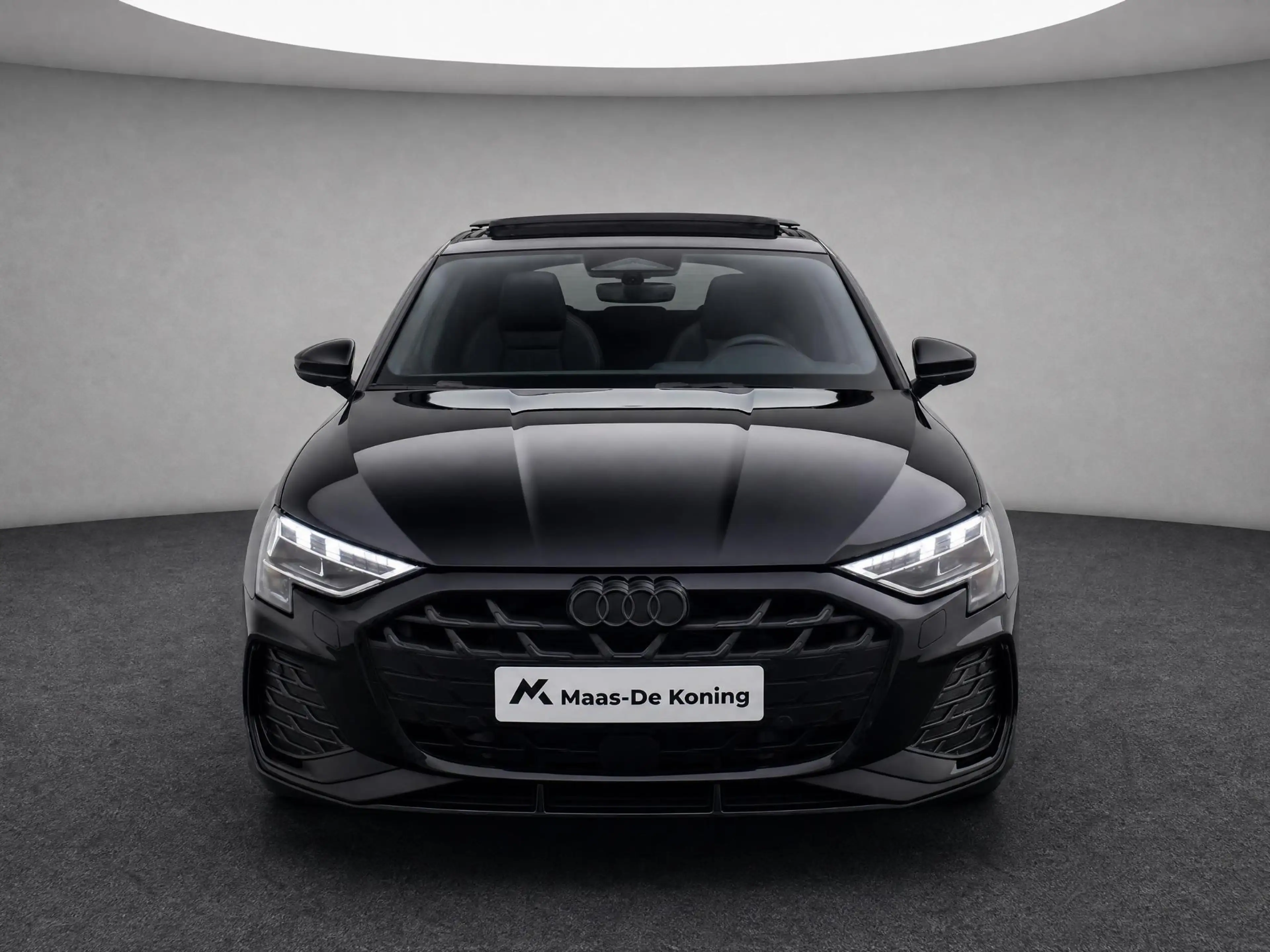 Audi A3 Sportback 45 TFSI e S edition Competition Panorama — photo 6