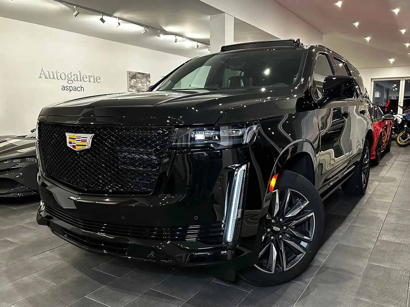 Cadillac Escalade |Sport Platinum|EU-Navi|AHK|RearSeatEnt. Schwarz - 1