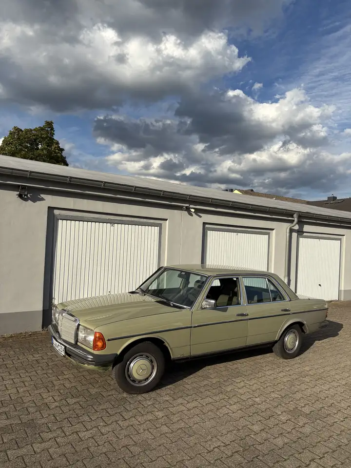 Mercedes-Benz E 200, foto 3