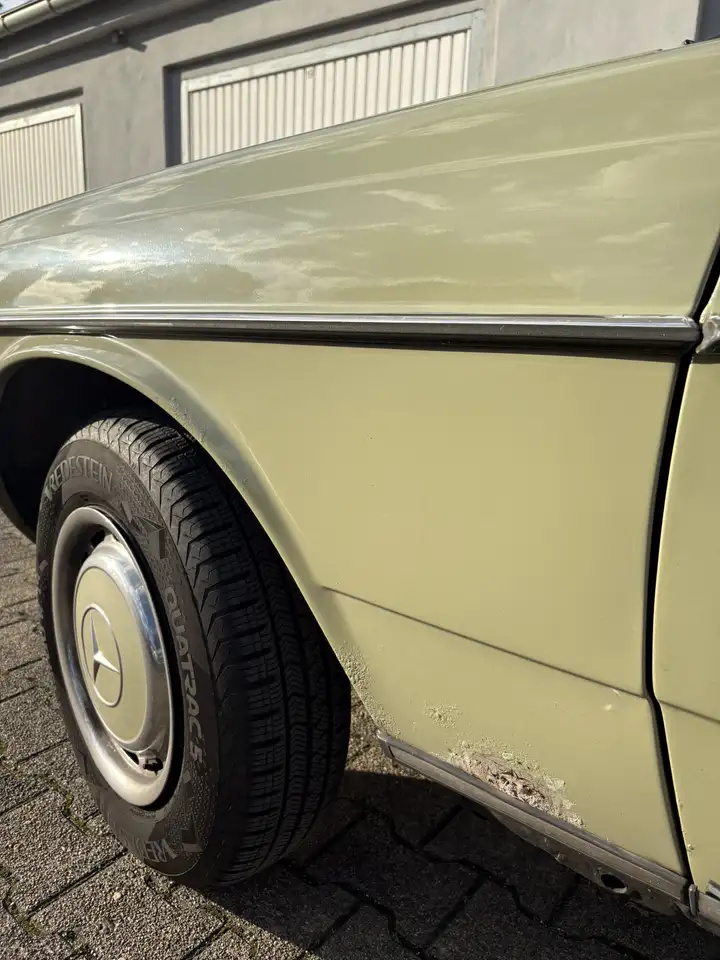Mercedes-Benz E 200, foto 7