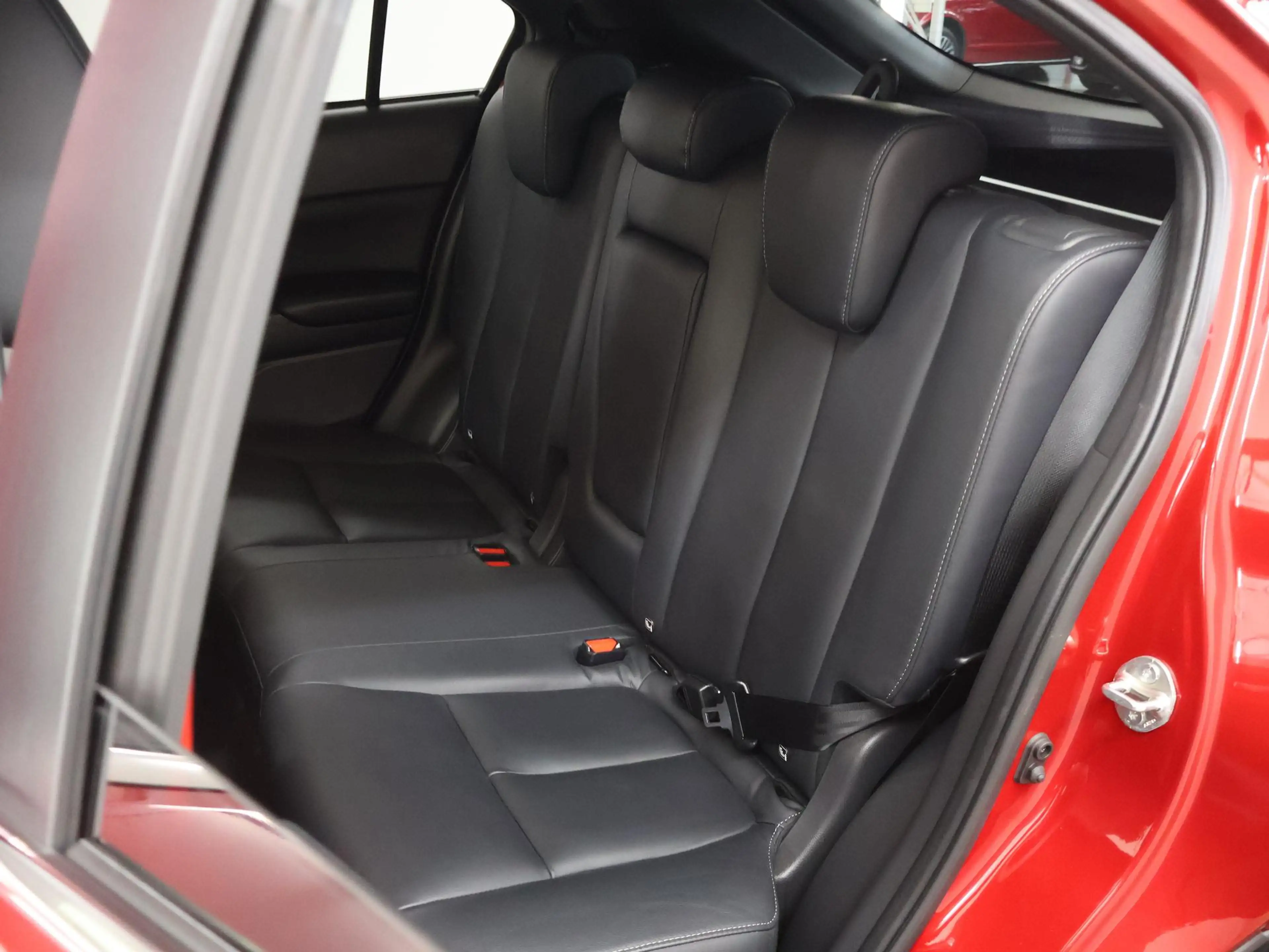 Mitsubishi Eclipse Cross 2.4 PHEV Instyle | Apple CarPlay/Android Auto | Pr — photo 12
