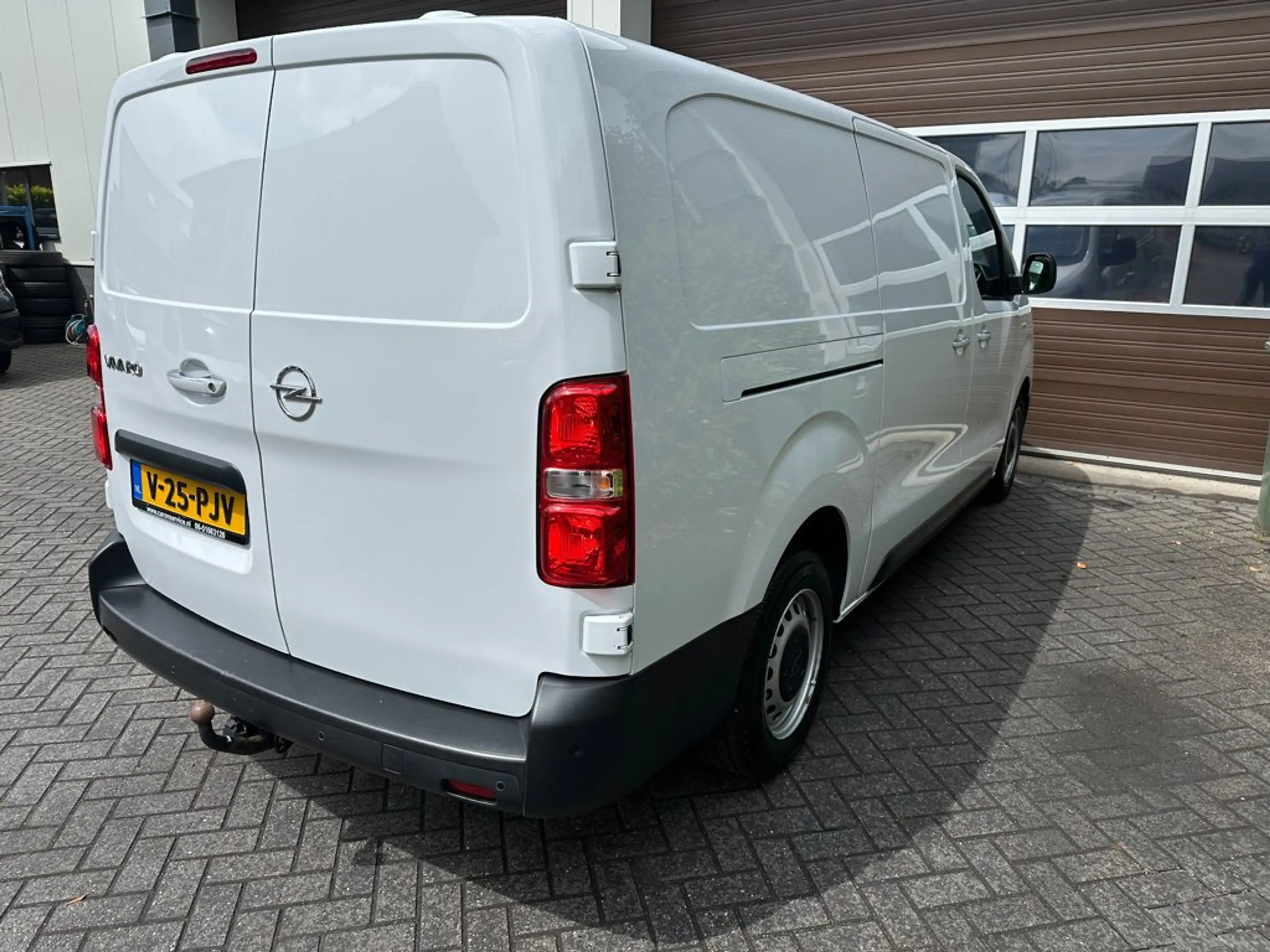 Opel Vivaro 2.0 BlueHDi 145 L3 Automaat Trekhaak Adptive Cruis — photo 4