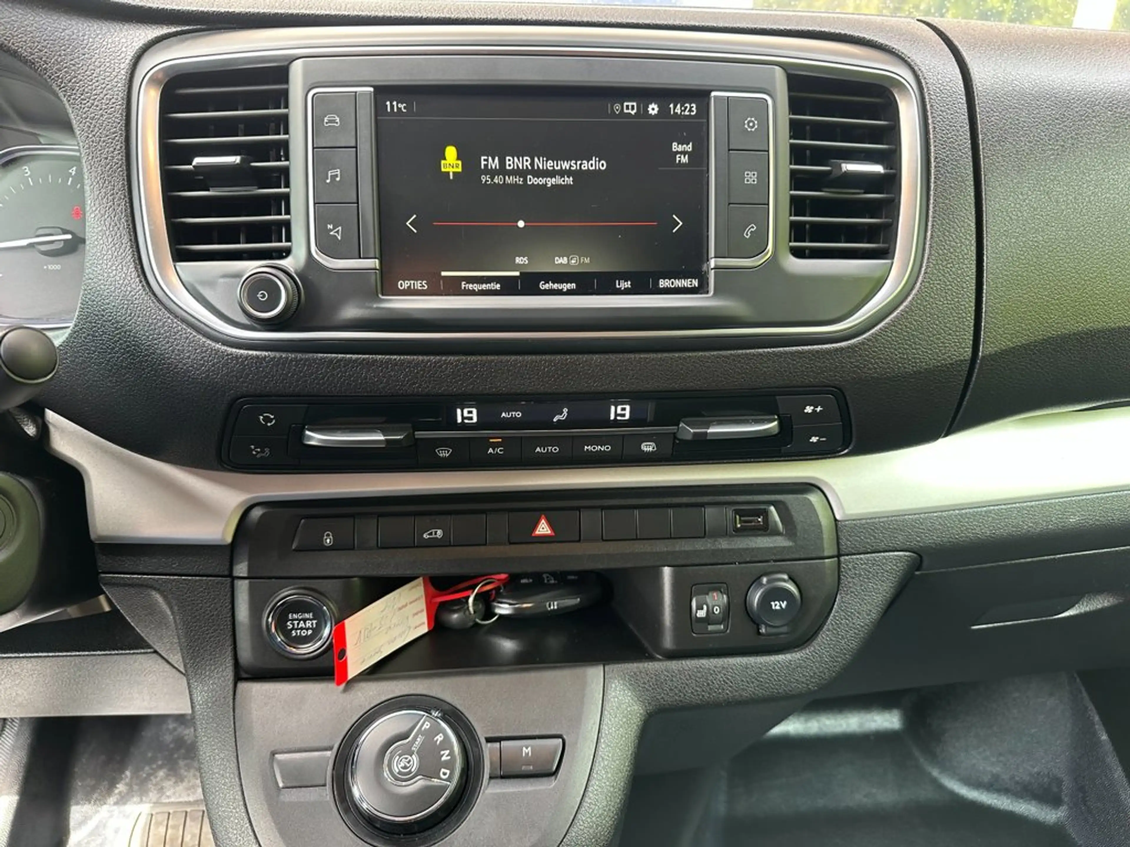 Opel Vivaro 2.0 BlueHDi 145 L3 Automaat Trekhaak Adptive Cruis — photo 11