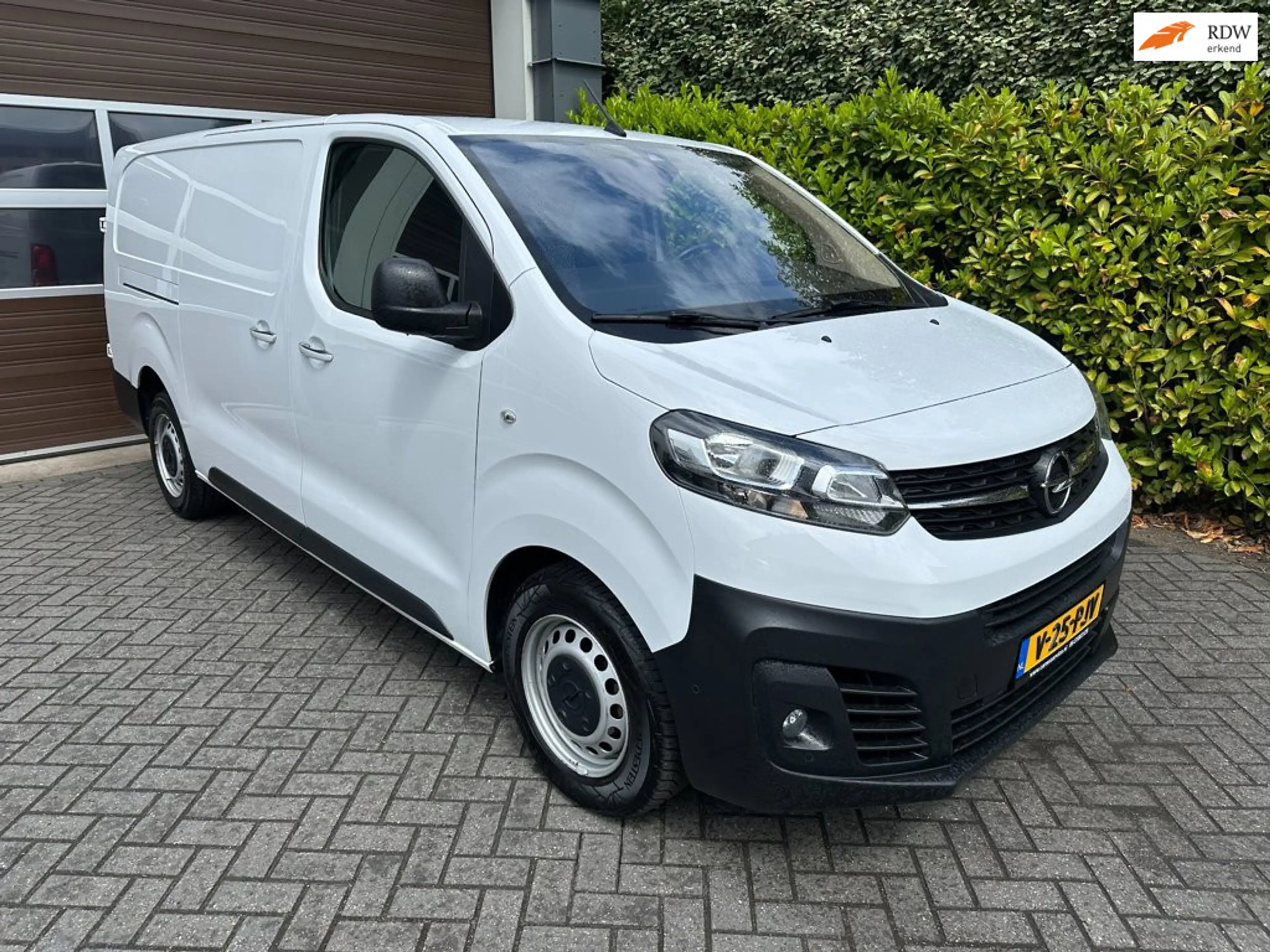 Opel Vivaro 2.0 BlueHDi 145 L3 Automaat Trekhaak Adptive Cruis