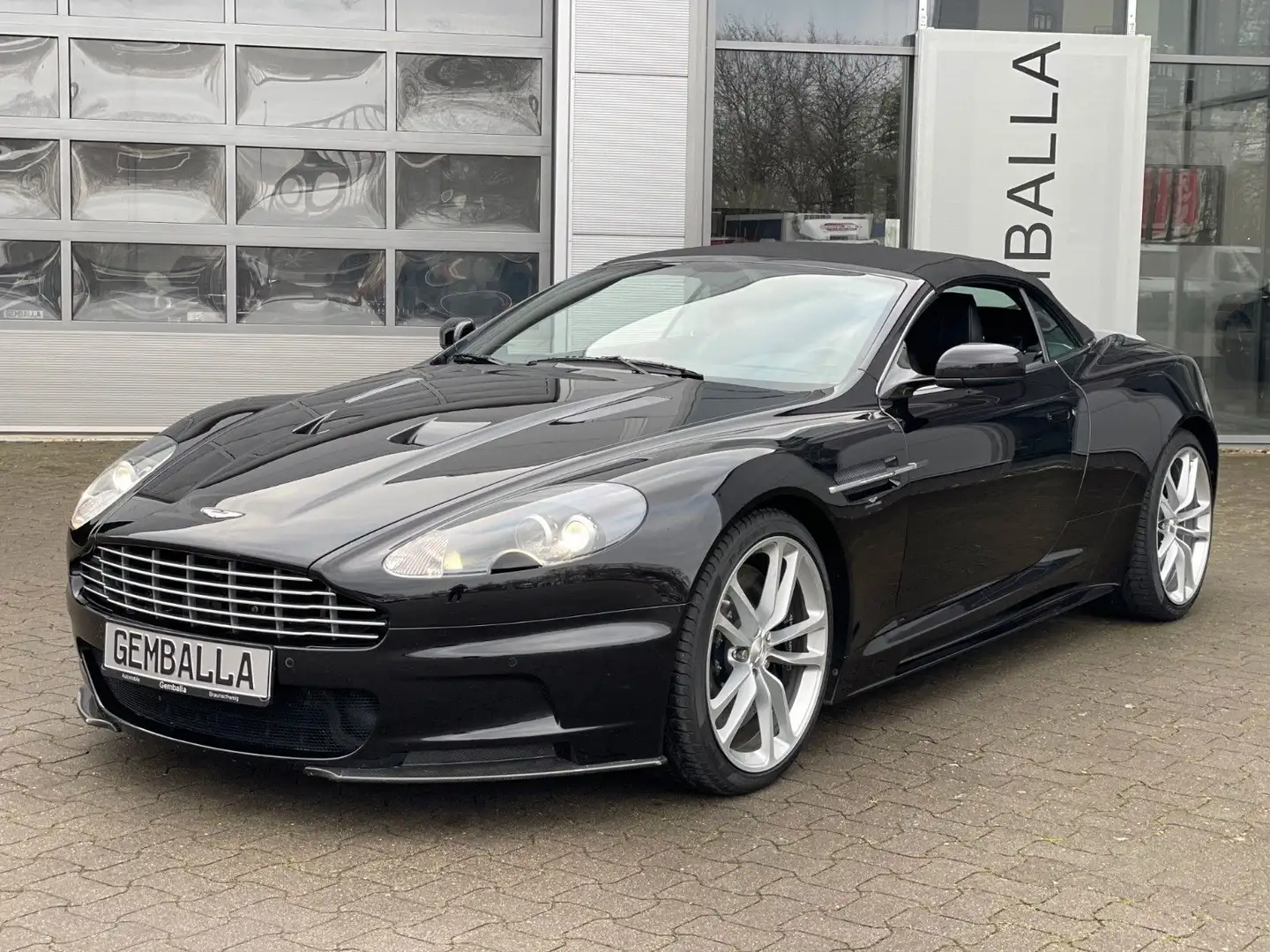 Aston Martin DBS 6.0 VOLANTE CARBON BLACK, DEUTSCHES FZG. Schwarz - 1