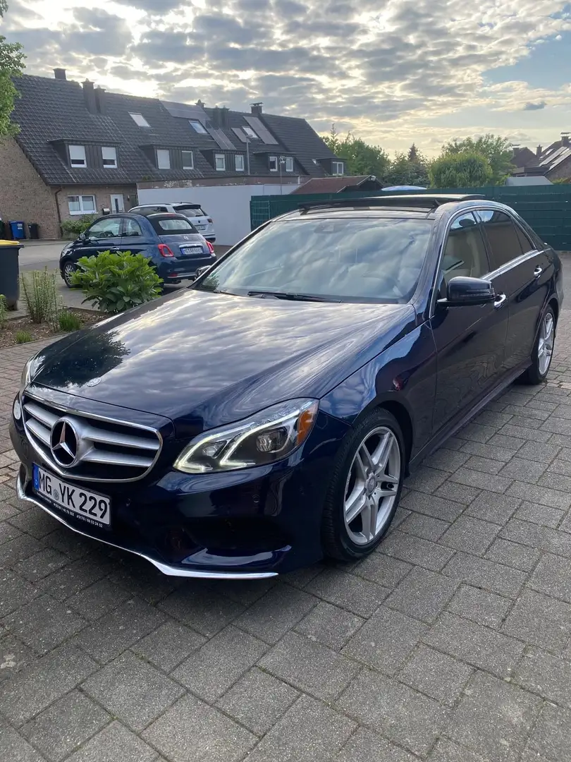 Mercedes-Benz E 250 BlueTEC Elegance Modrá - 1