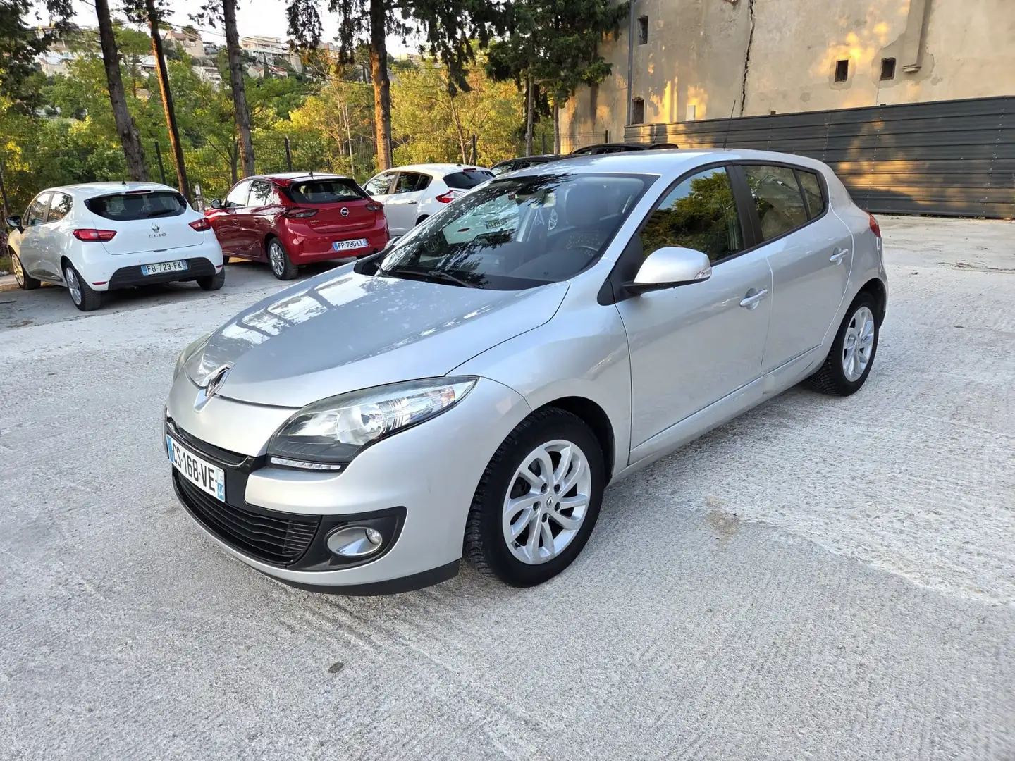 Renault Megane Expression Gris - 2