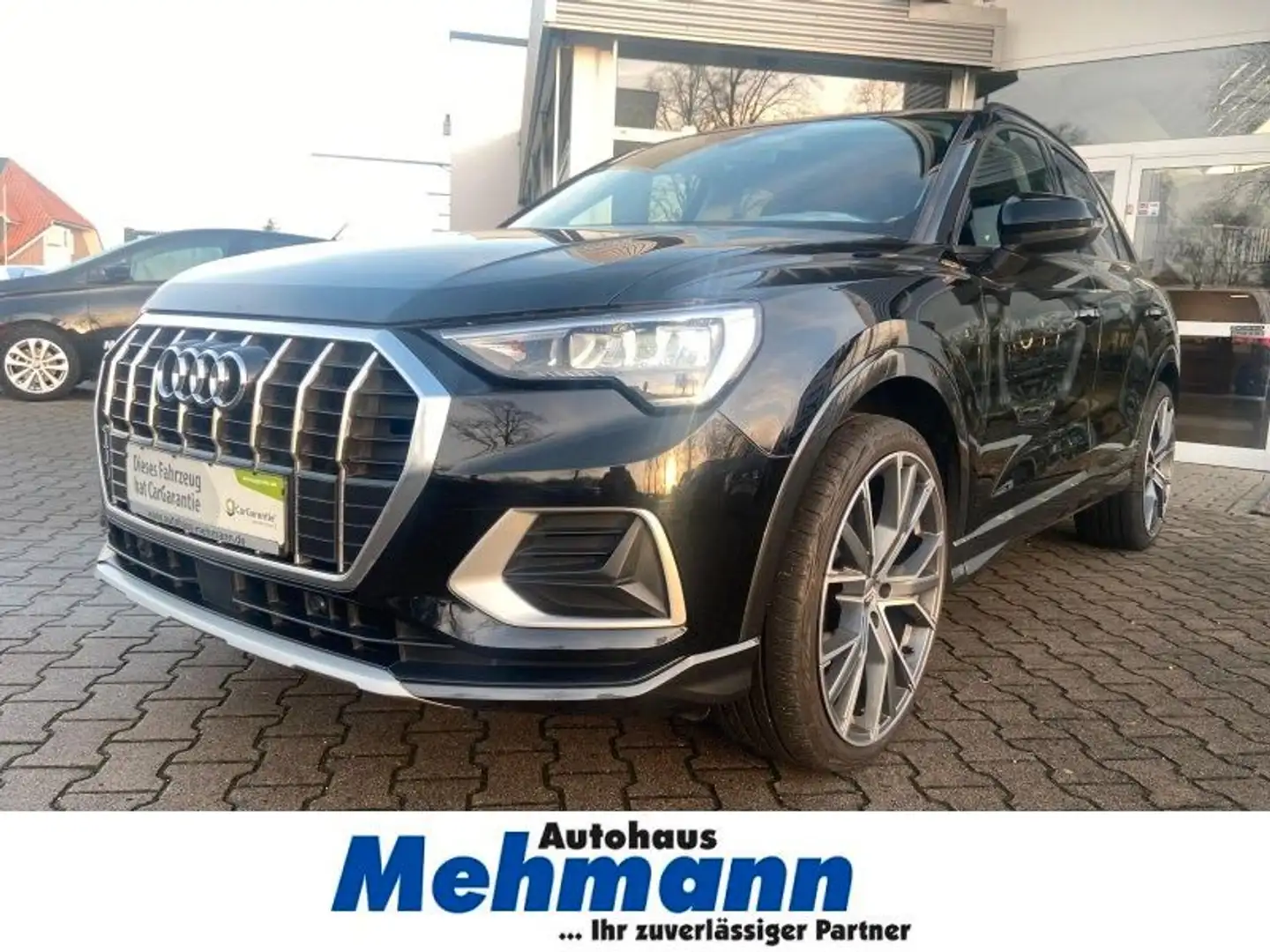 Audi Q3 35 TFSI Aut. Advanced AHK*LED*Klima*SHZ Schwarz - 1
