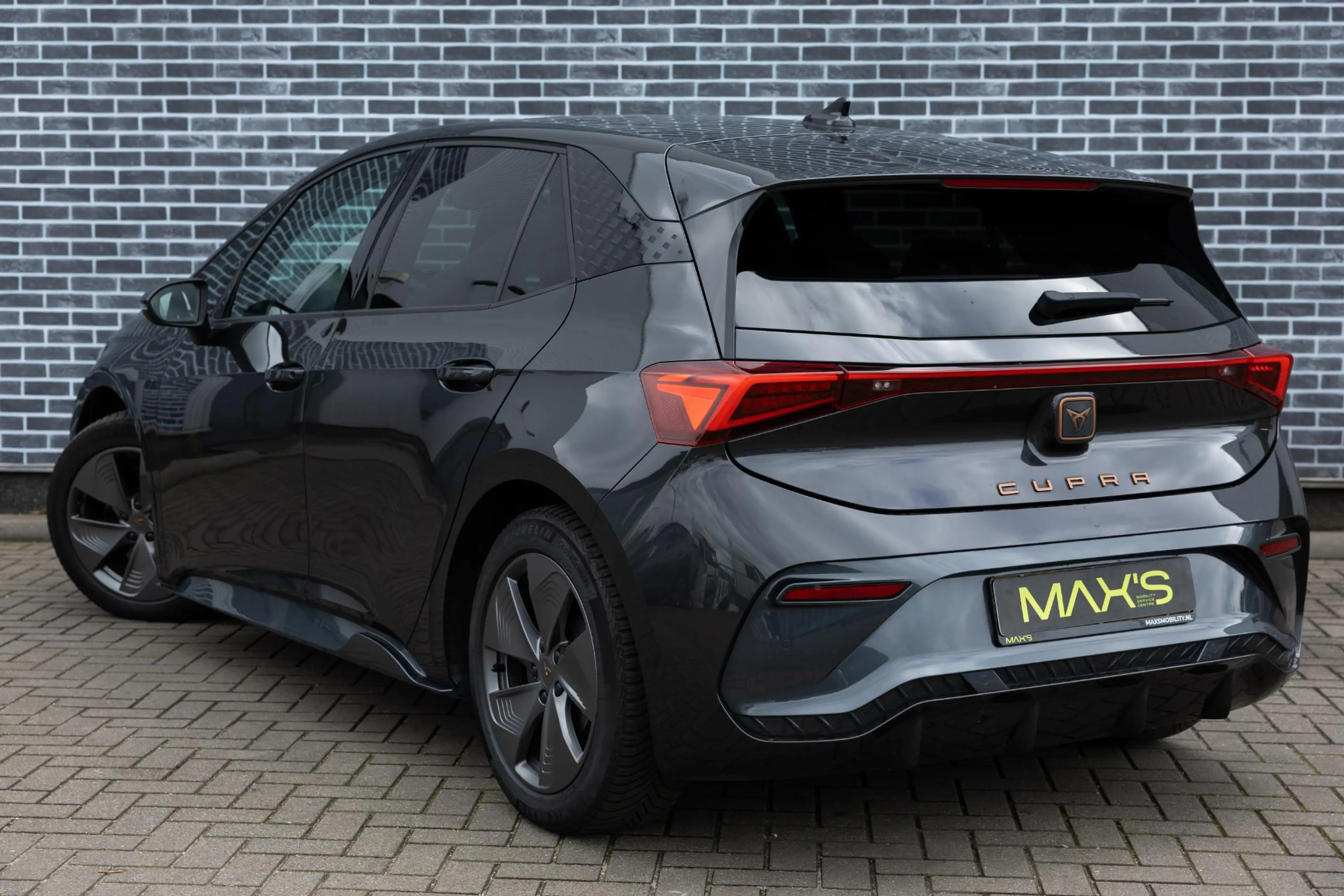 CUPRA Born Essential 62 kWh | Parkeersensoren | Climate Contr — photo 15
